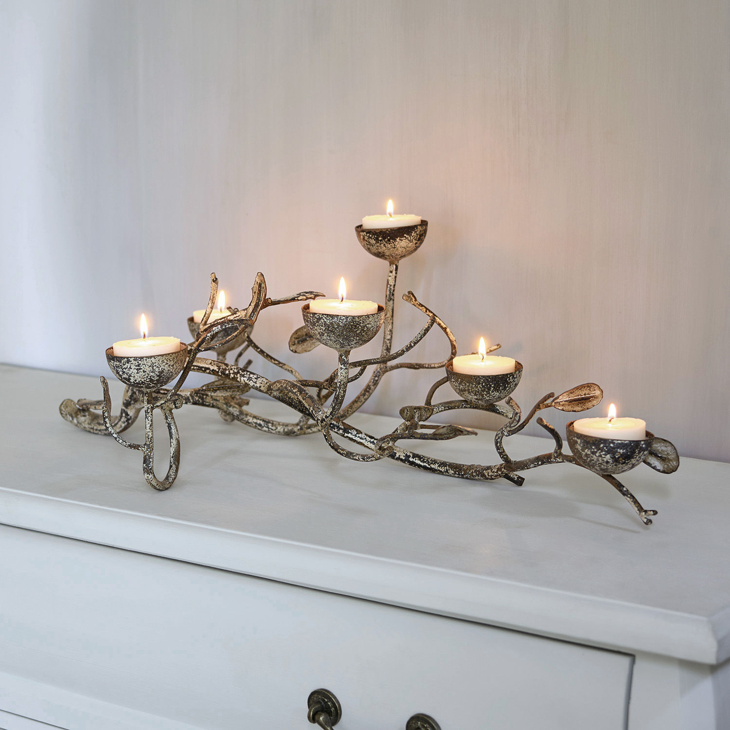 Portalumini Ambres Portacandele in metallo dorato anticato per 7 tealight a forma di rami, decorazione tavolo