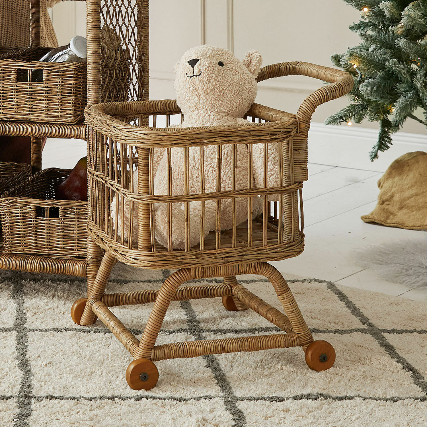 Carrello della spesa Callidia Cesto in vimini naturale su ruote con orsetto di peluche beige, decorazione e spazio contenitivo