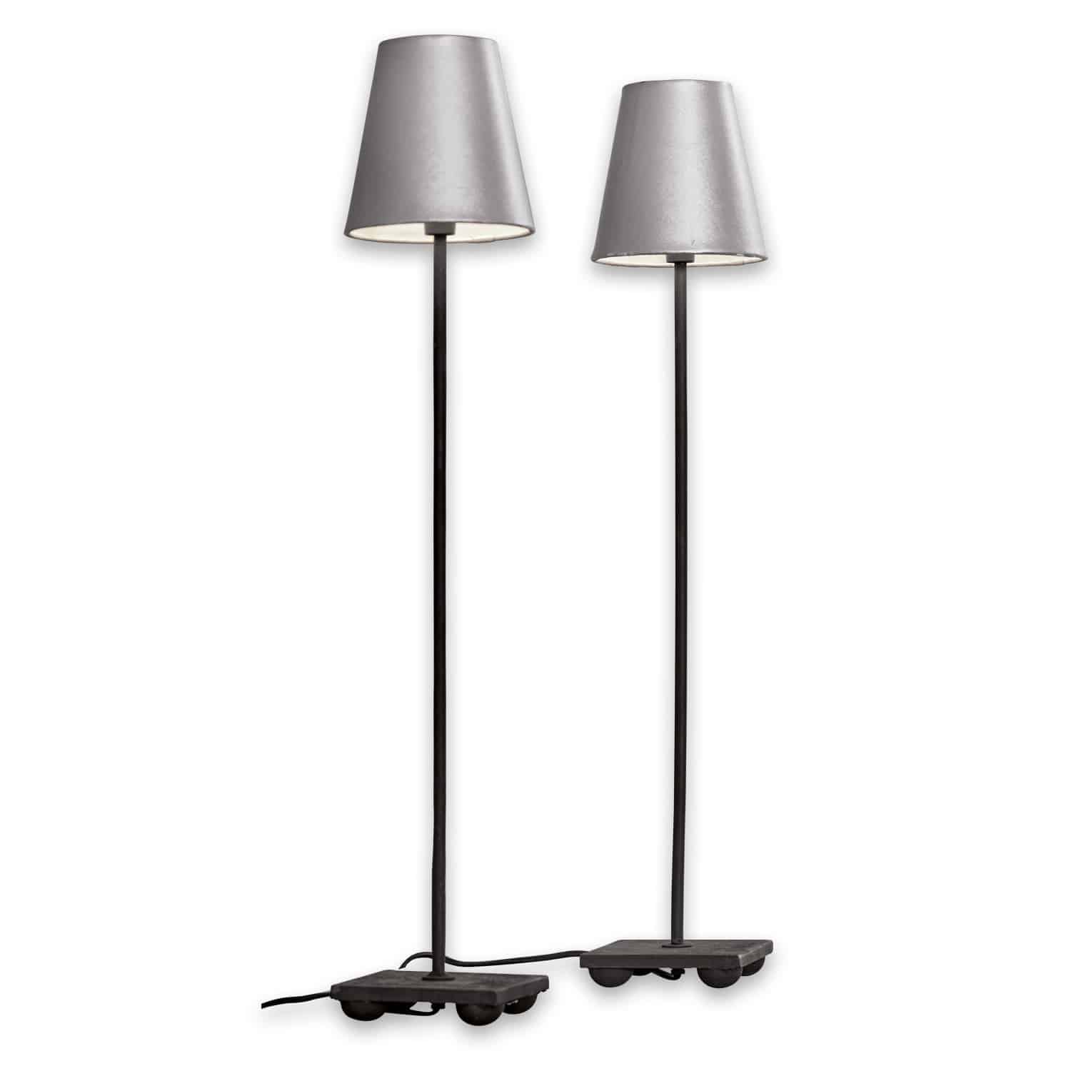 argento antico/nero Set di due lampade da tavolo Filia in argento antico e nero, metallo e tessuto, illuminazione interna