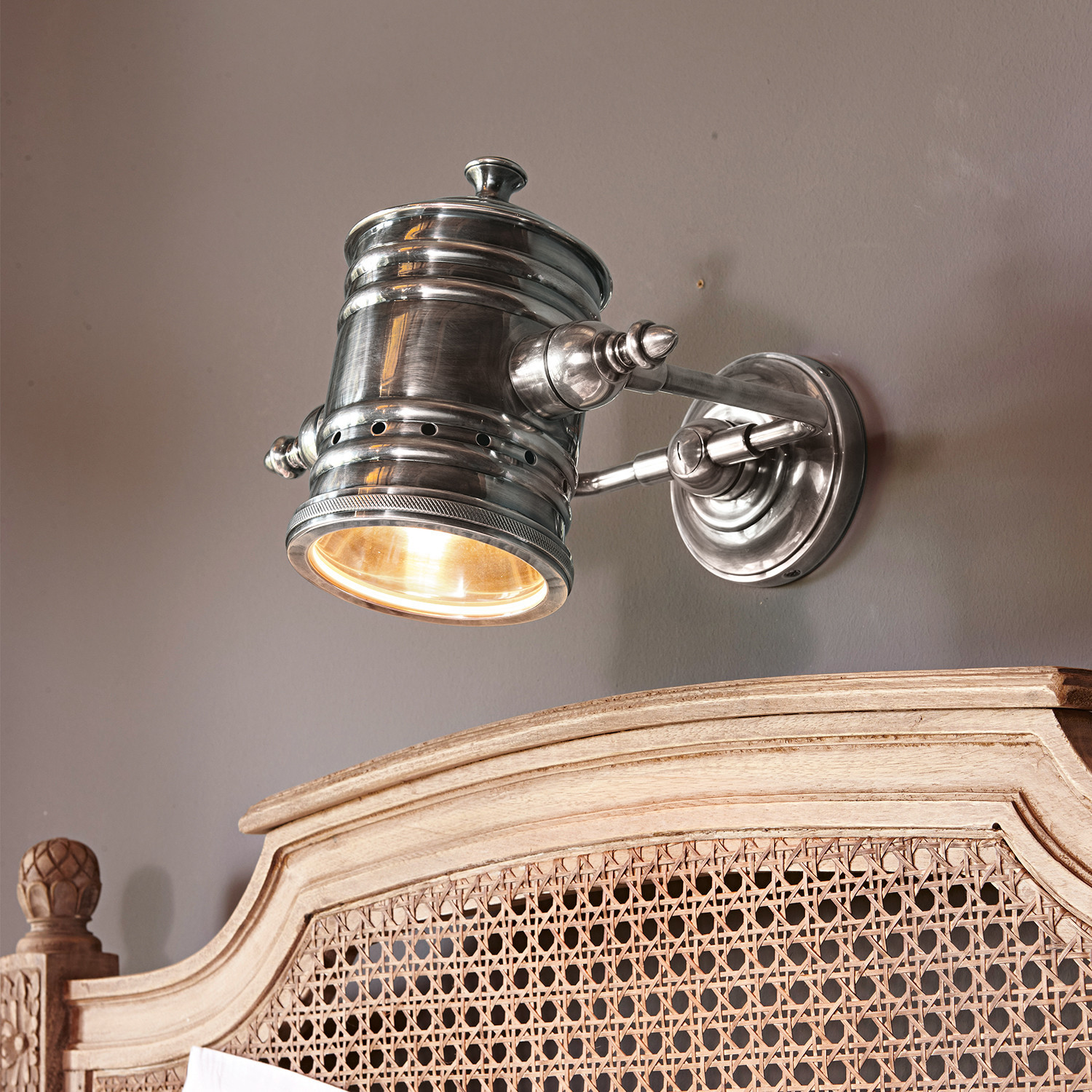 Lampada da parete Travis