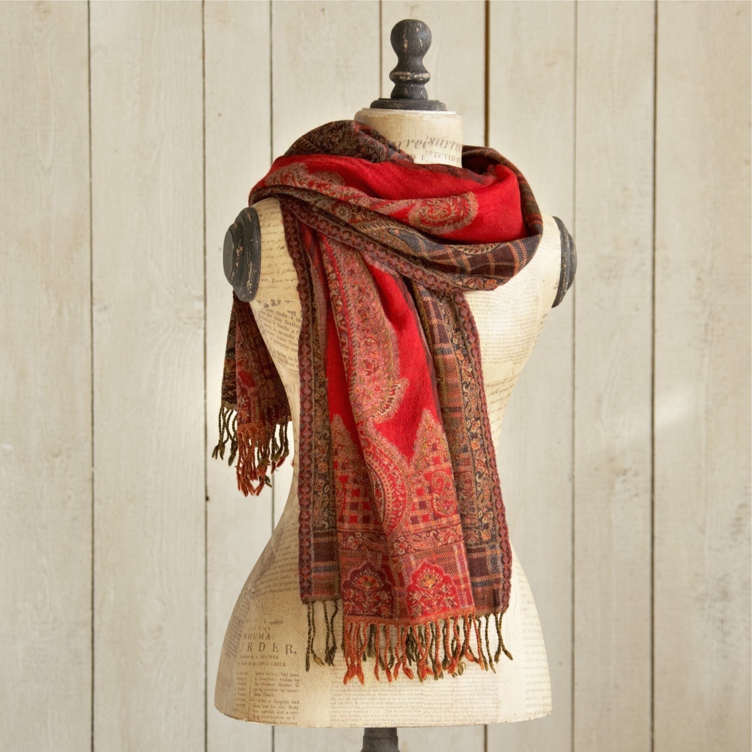 Sciarpa Latette Sciarpa rossa con motivo paisley e frange, tessuto morbido, accessorio di tendenza per l'autunno