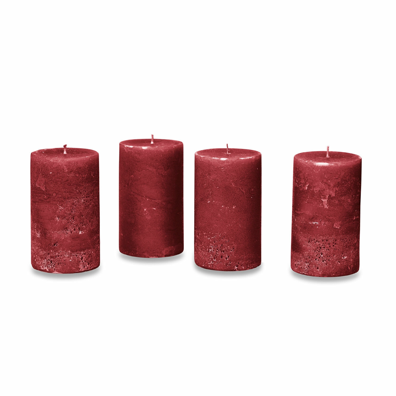 Set di 4 candele Braga Set di quattro candele in cera bordeaux con texture rustica per decorazione d'interni