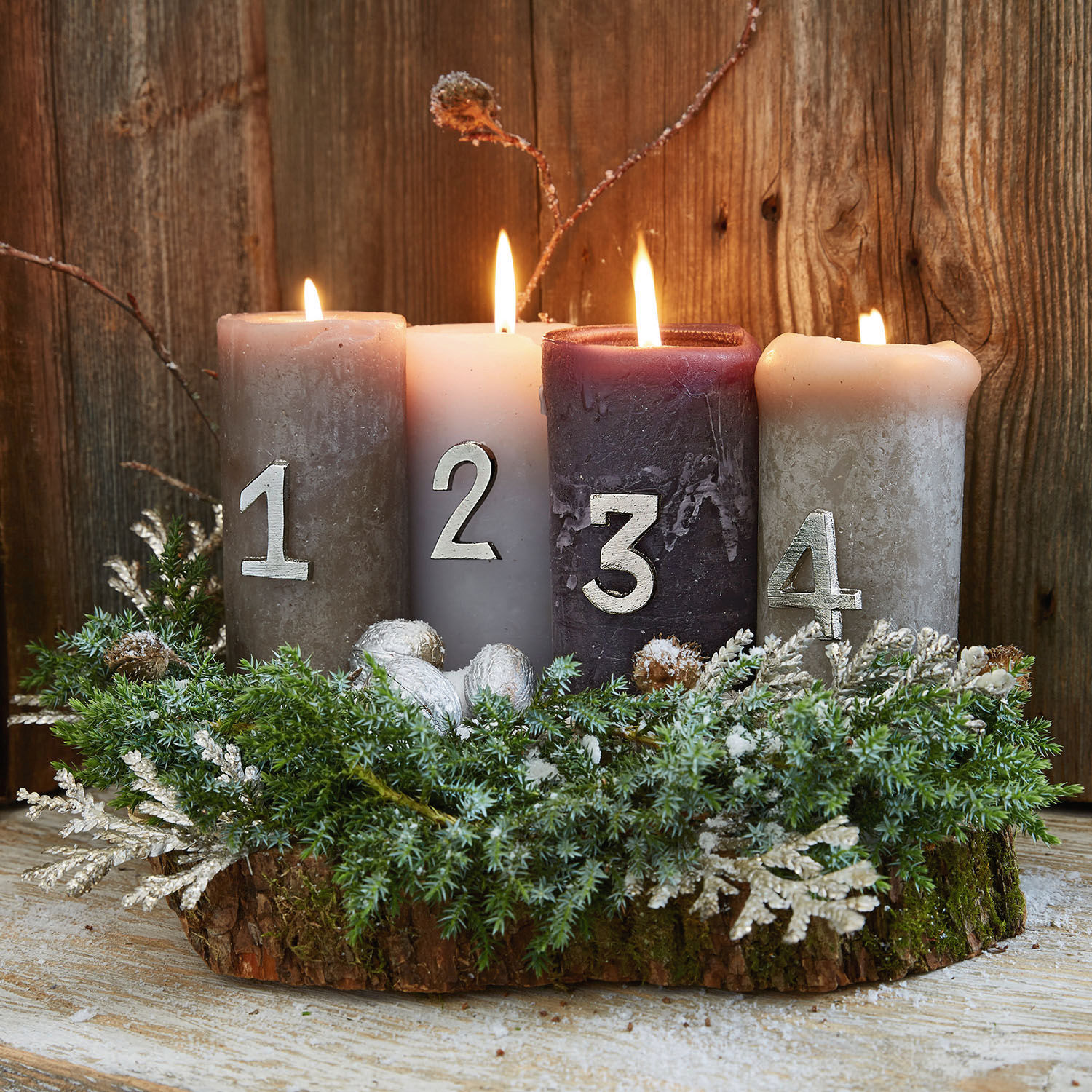 Set di 4 spillette decorative Marfino