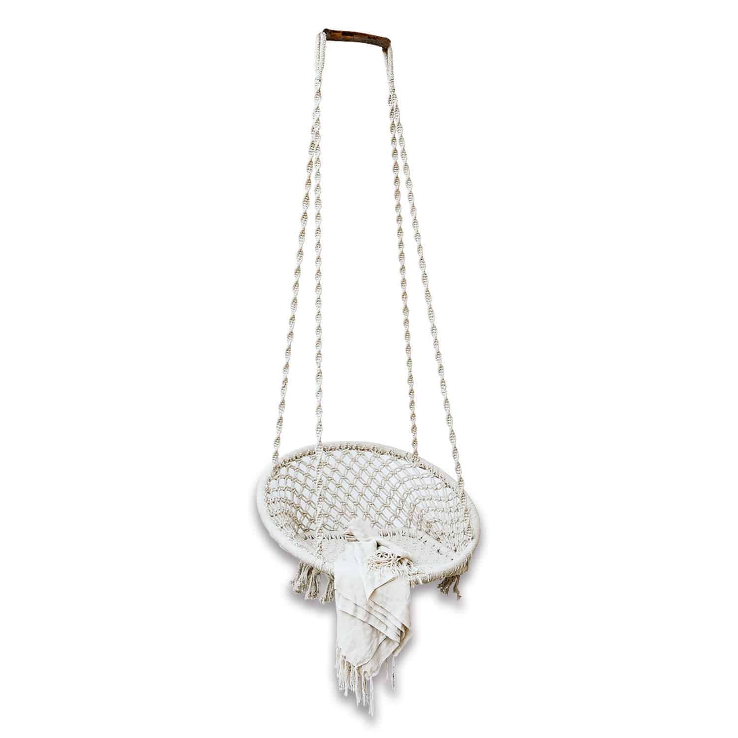 Poltrona sospesa Tarik Sedia sospesa in corda di cotone intrecciata color crema con coperta decorativa per esterni