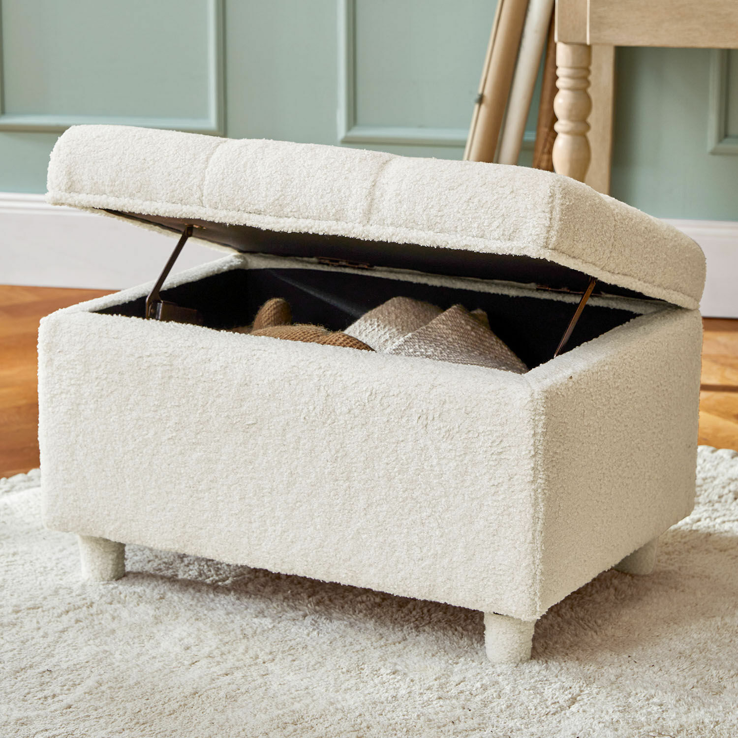 Cassapanca Ivrielle Pouf bianco morbido con vano contenitore, mobile pratico per soggiorno e organizzazione
