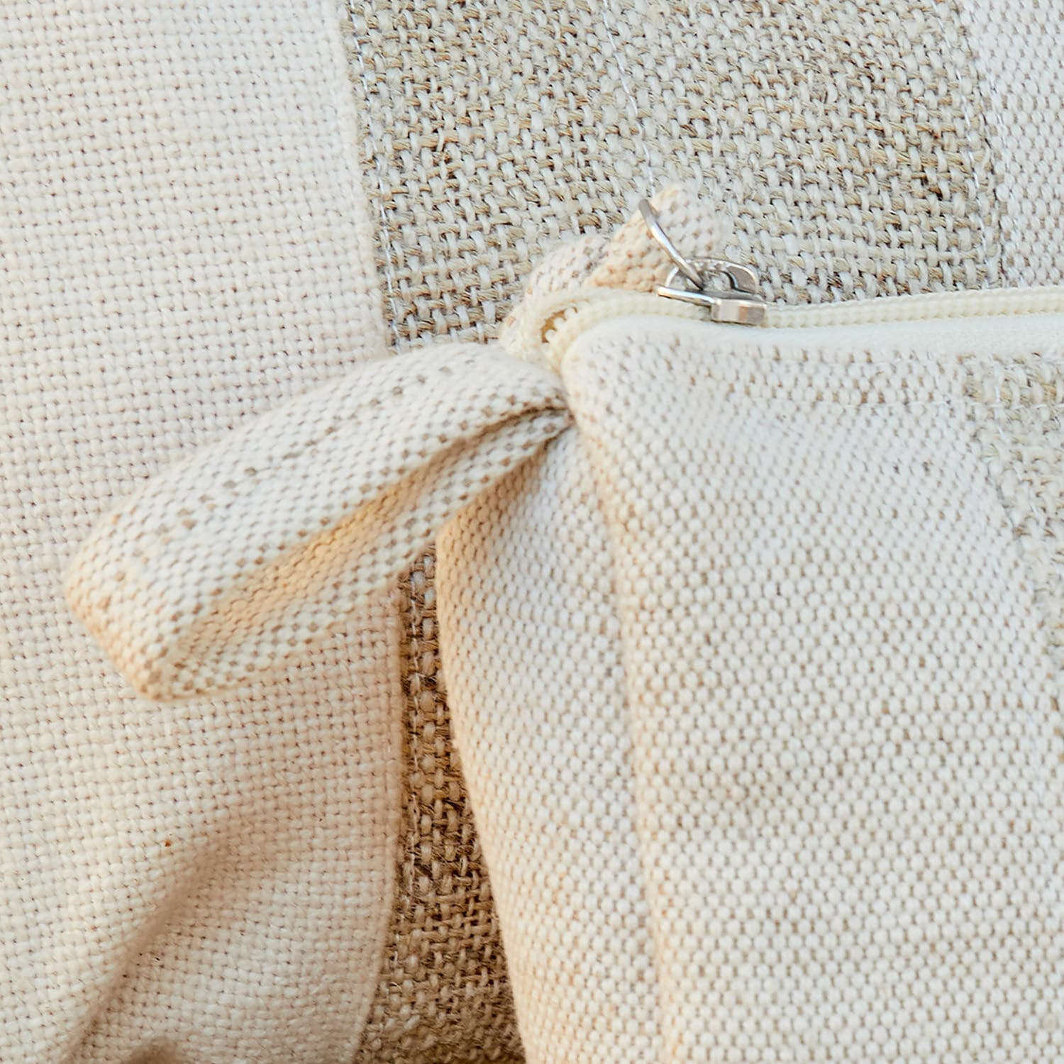 Coppia di pochette portatrucchi Xerivon