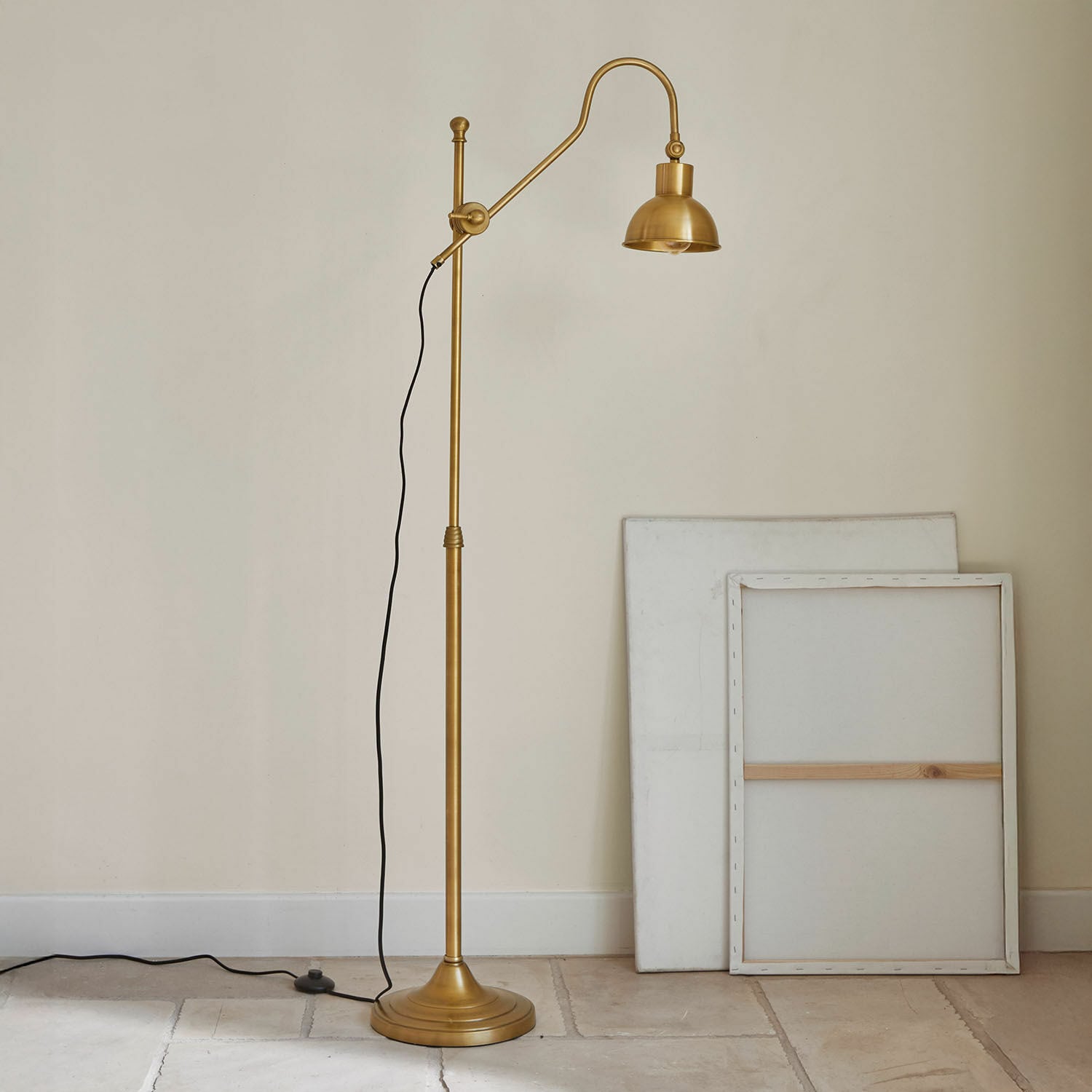 Lampada a stelo Delacroille