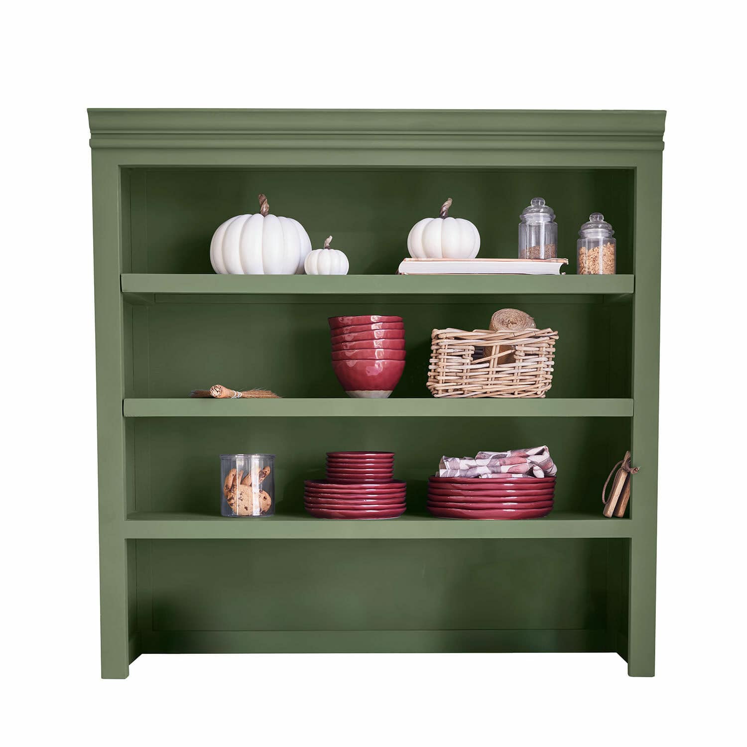 Vetrina da cucina Lansbury Mensola in legno verde con zucche bianche decorative e stoviglie in ceramica rossa