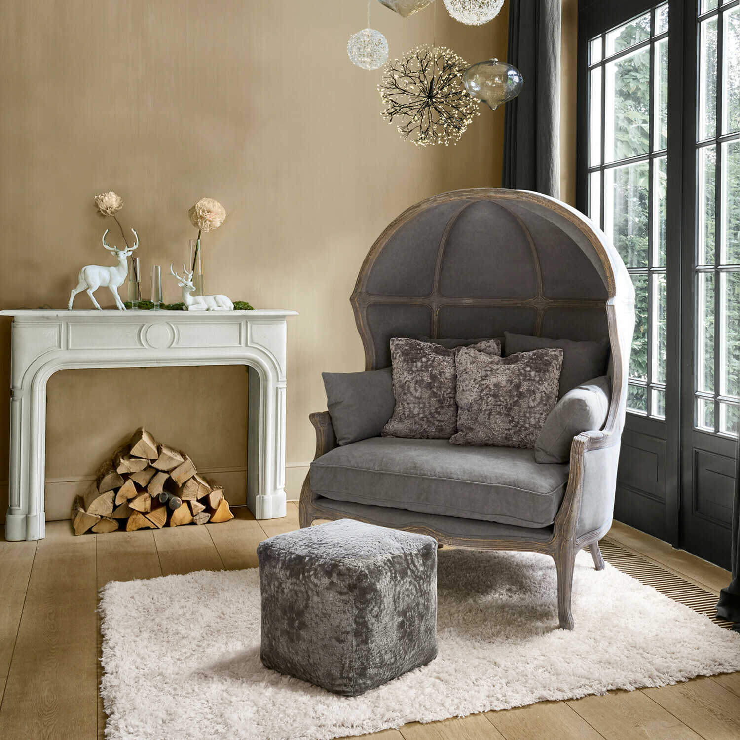 Coppia di cervi decorativi Kelonne
