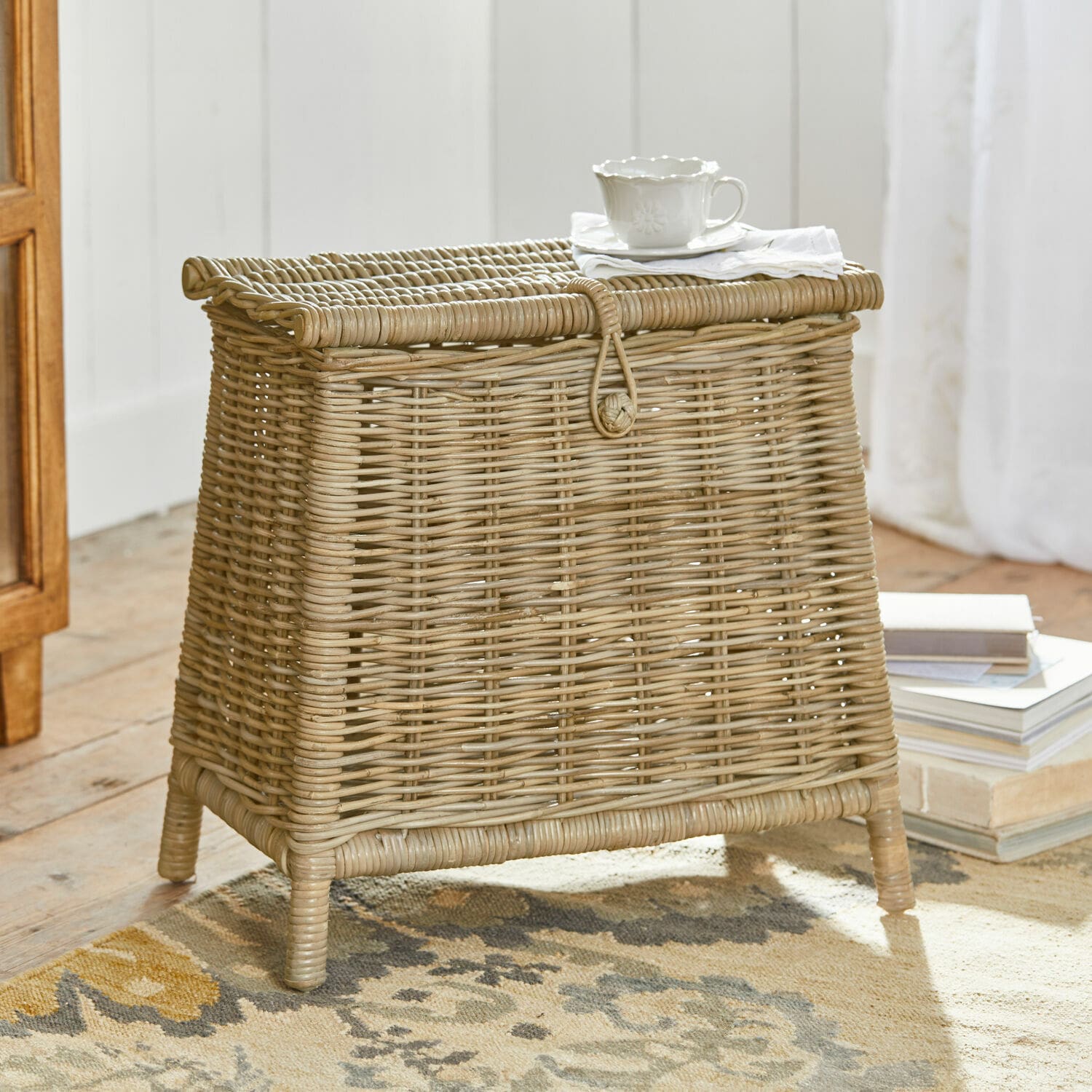 Baule Tavillan Cesto in rattan naturale con coperchio, ideale per conservare e decorare gli interni