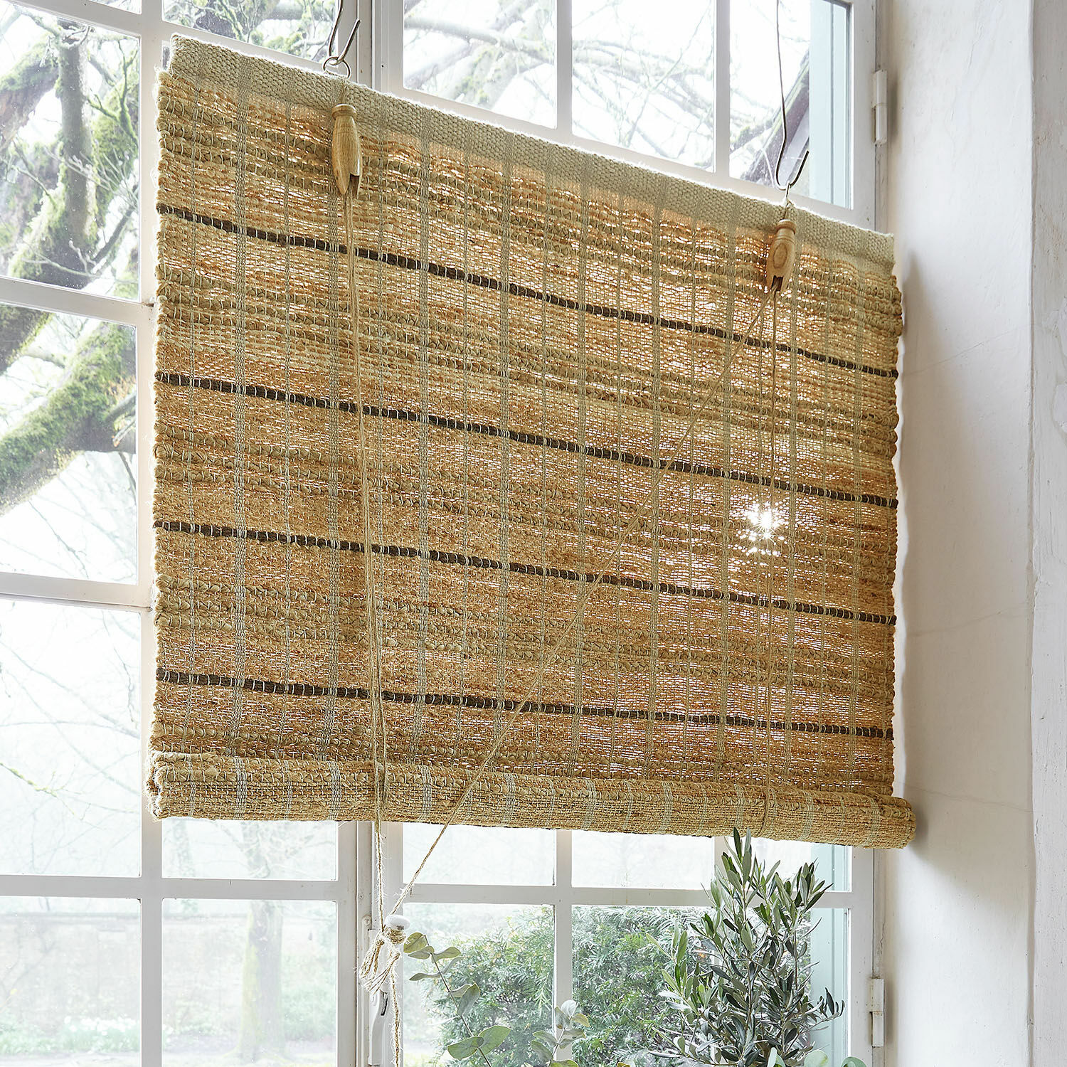 Tenda avvolgibile Nacarie Tenda naturale in materiale intrecciato beige, ideale per decorare finestre e proteggere dal sole