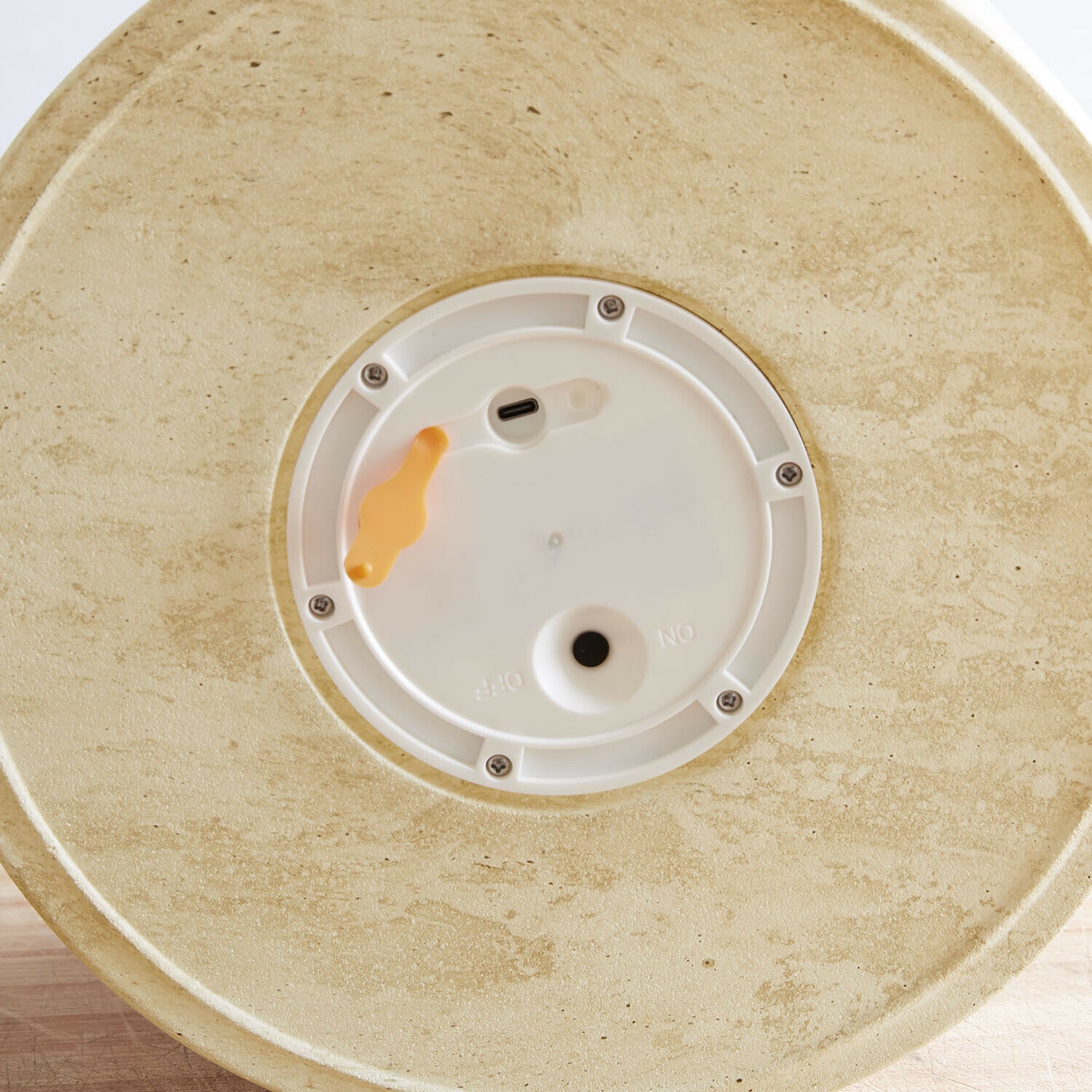 Lampada a LED ricaricabile Marévos