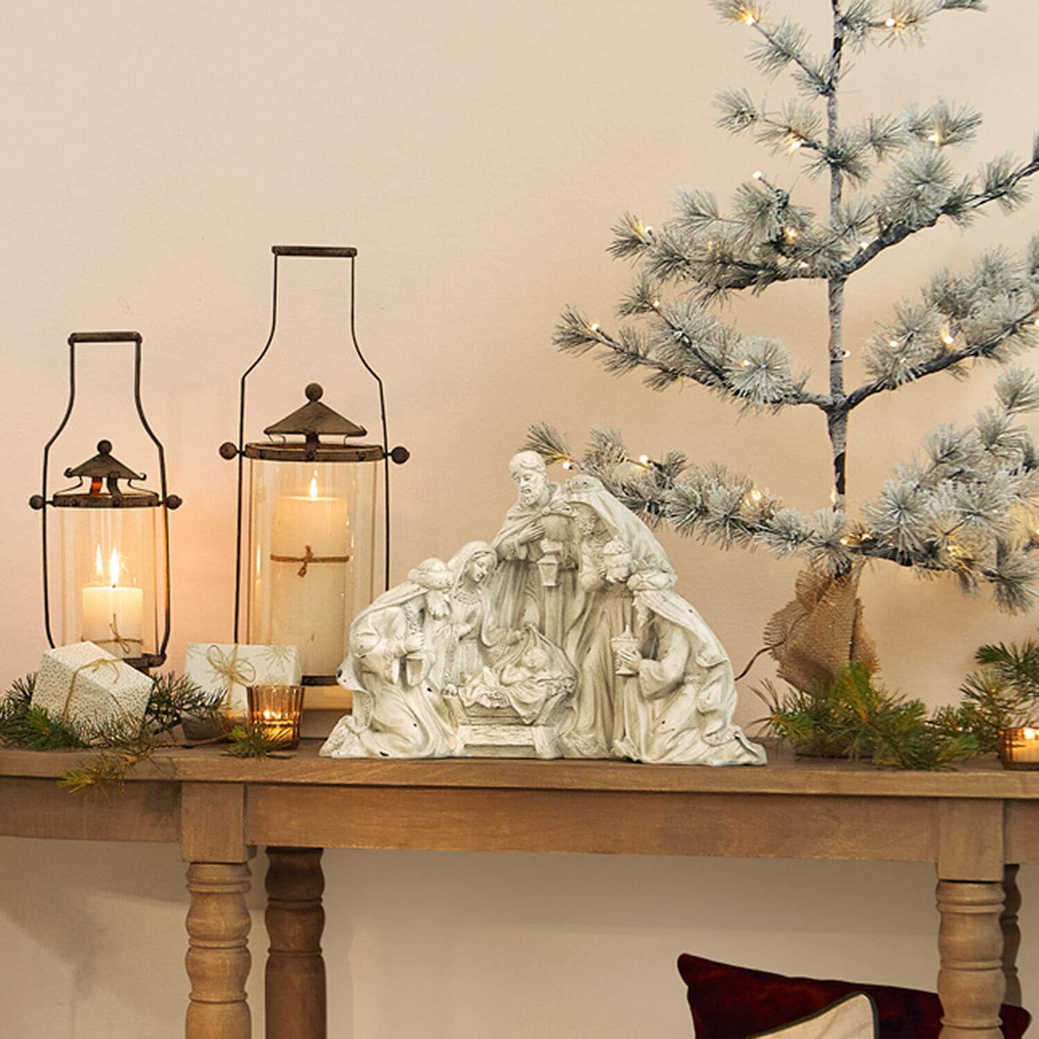Gruppo di statuette del presepe Nylara