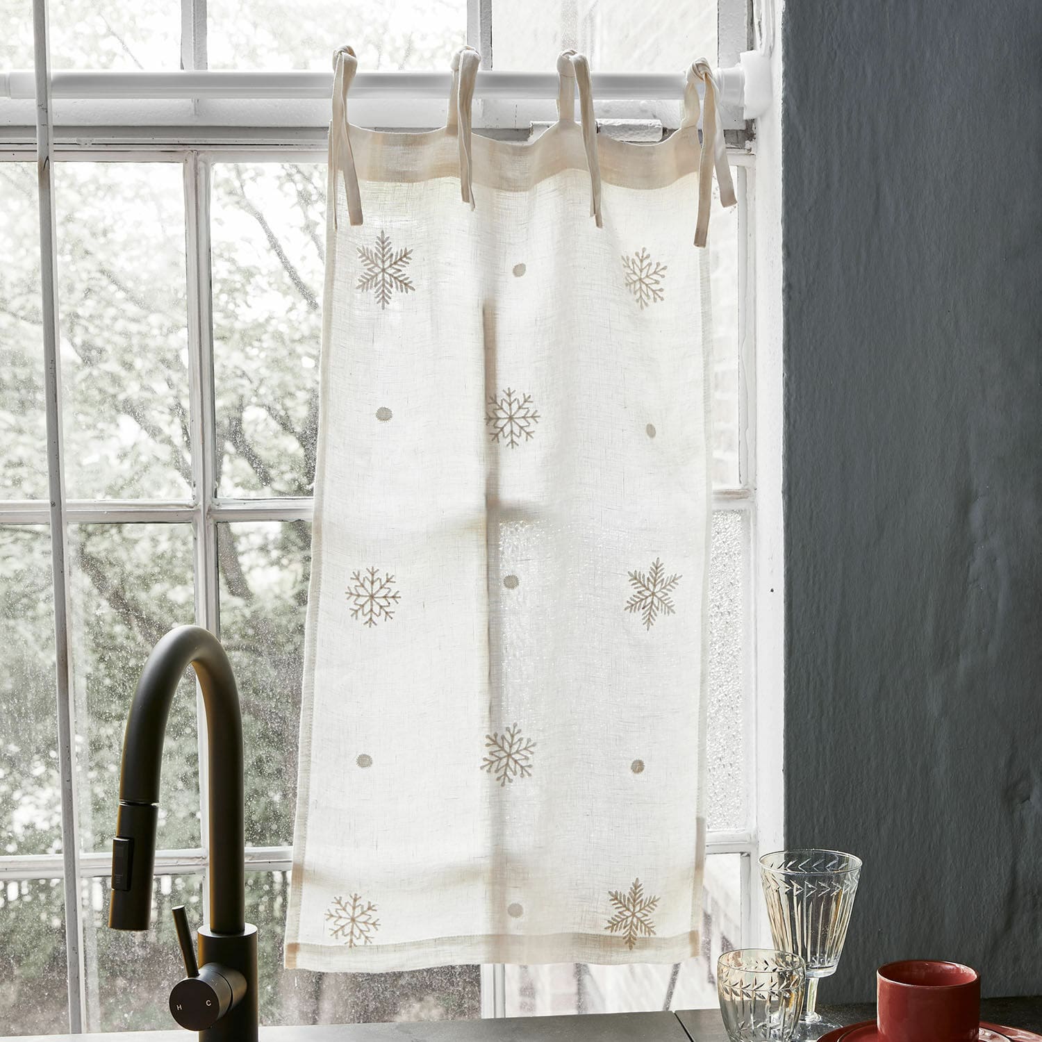 Tendina a vetro Rashona Tenda in lino beige con motivo fiocchi di neve, decorazione naturale per finestra cucina, tessuto leggero