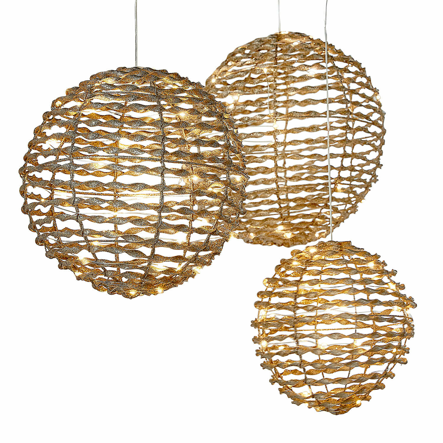 Set di 3 sfere a LED Thalindra Set di tre lampade a sospensione dorate in rete metallica con illuminazione LED soffusa