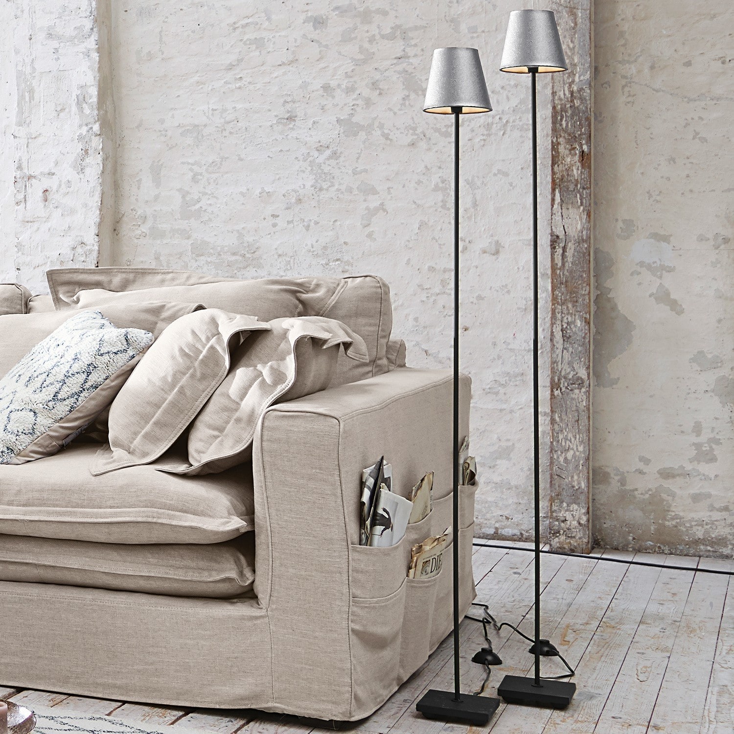Coppia di lampade a stelo Tacoma
