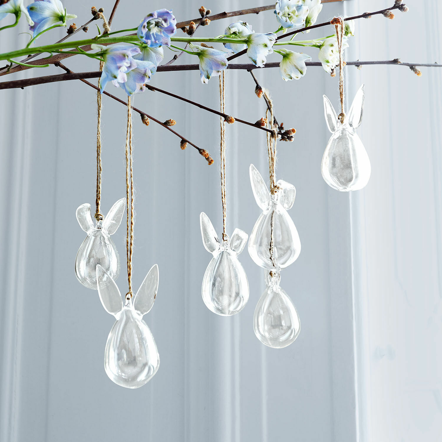 Set di 6 decorazioni da appendere Suva Decorazioni primaverili in vetro trasparente a forma di testa di coniglio appese a corda