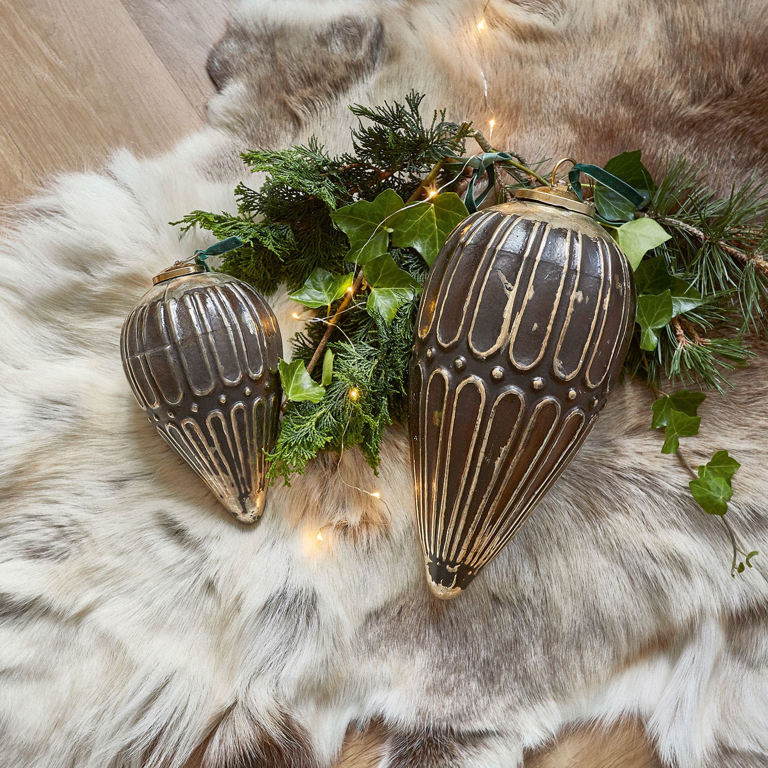 Coppia di decorazioni natalizie Cusano