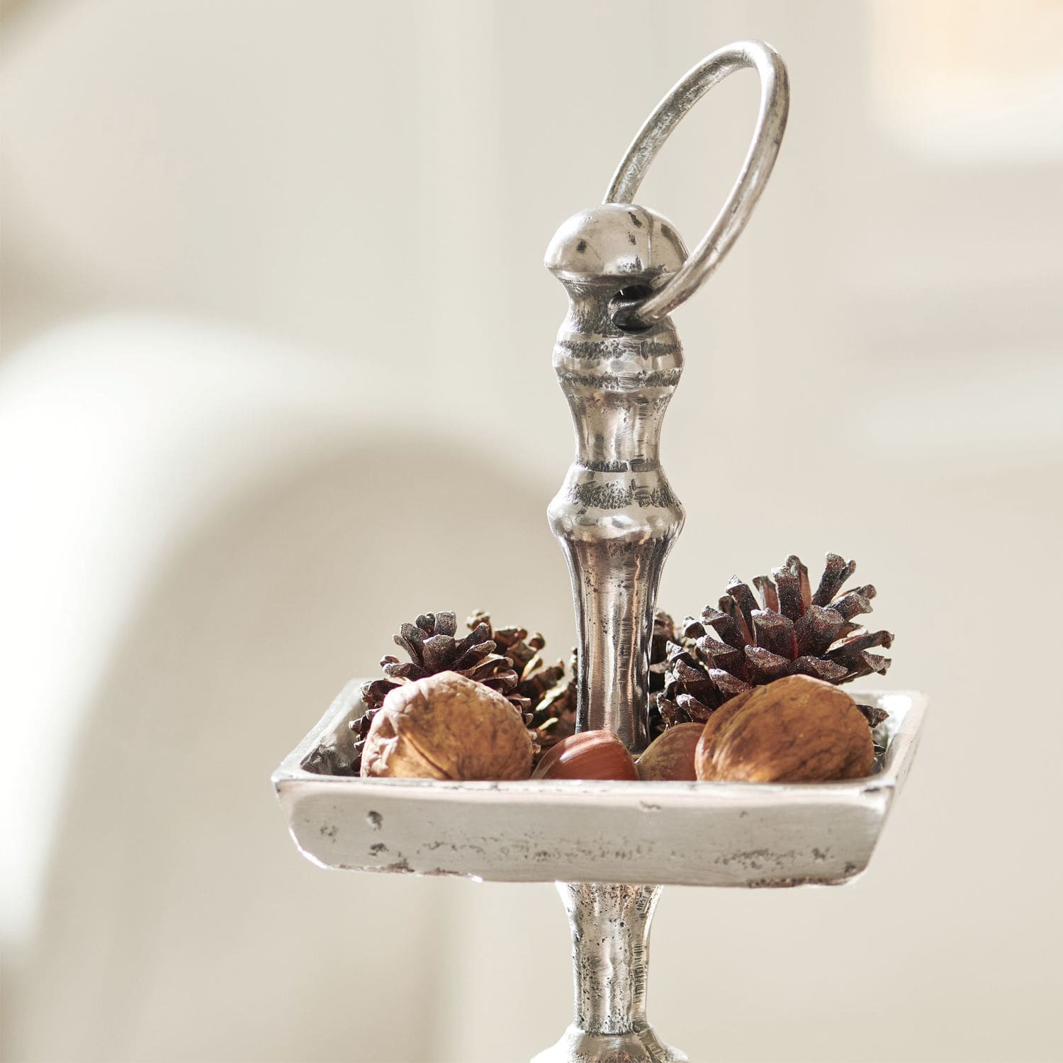 Alzata Antia