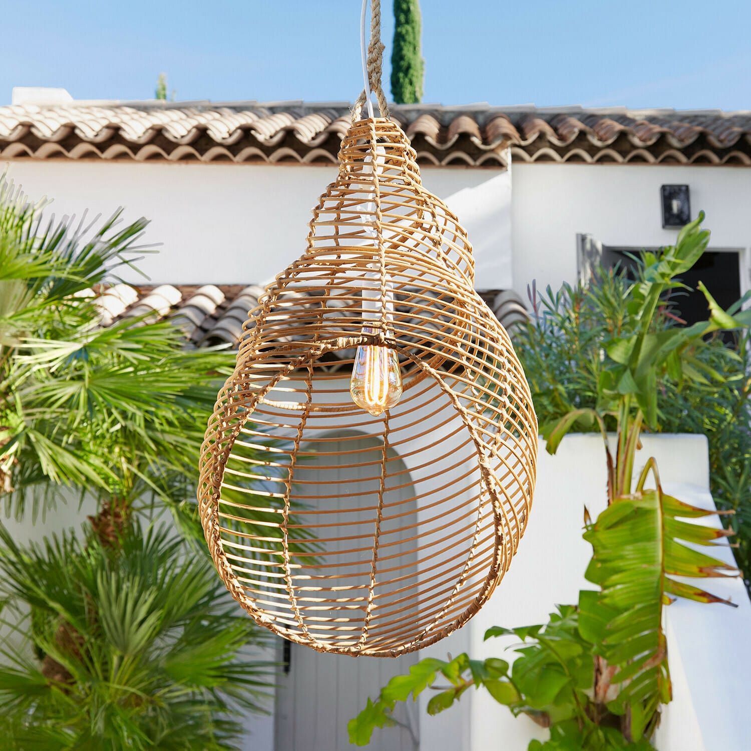 Paralume Zolaira Lampada a sospensione in rattan naturale per esterni con lampadina LED, luce decorativa da giardino