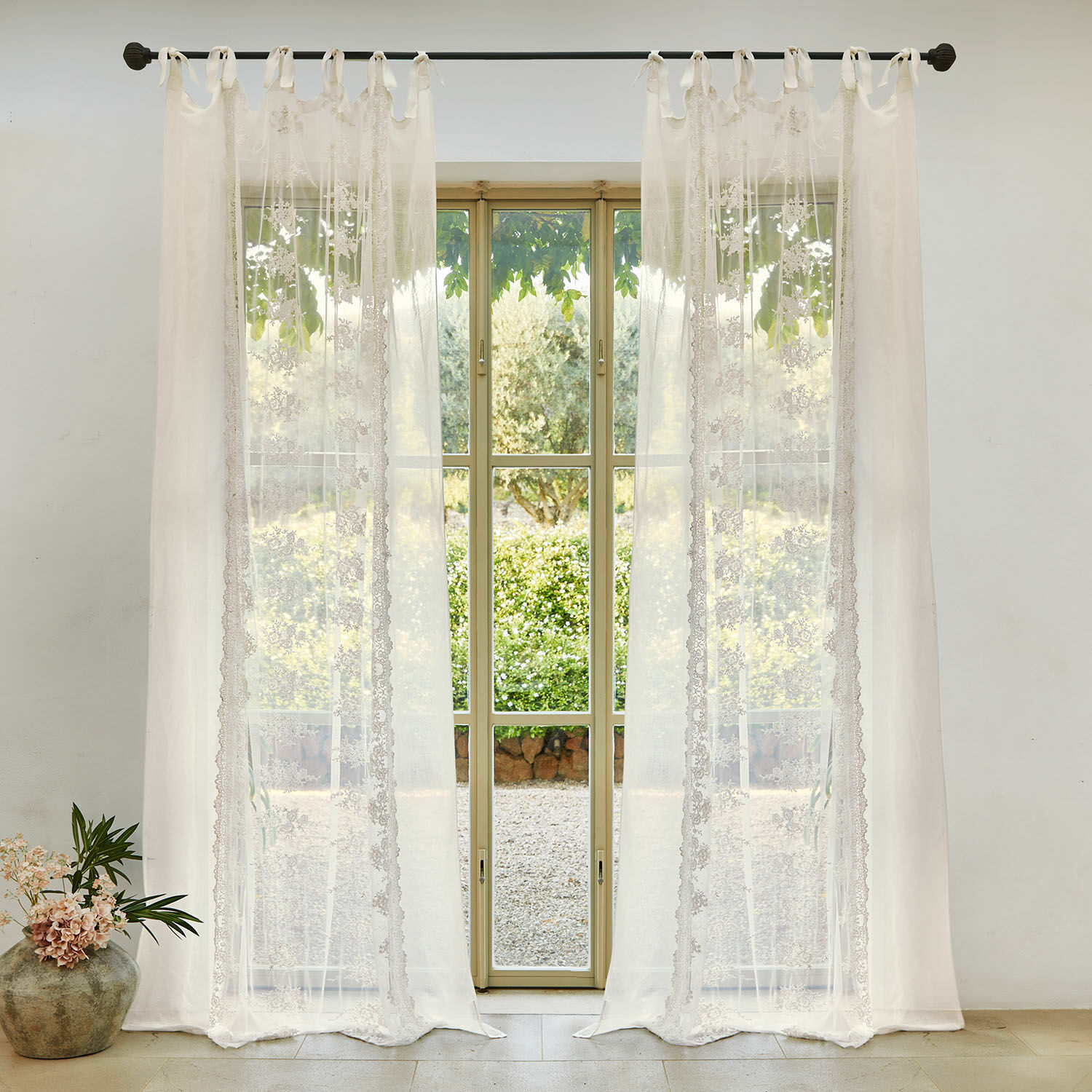 Tenda Valek Tende bianche trasparenti con pizzo delicato su bastone, decorazione elegante per finestre