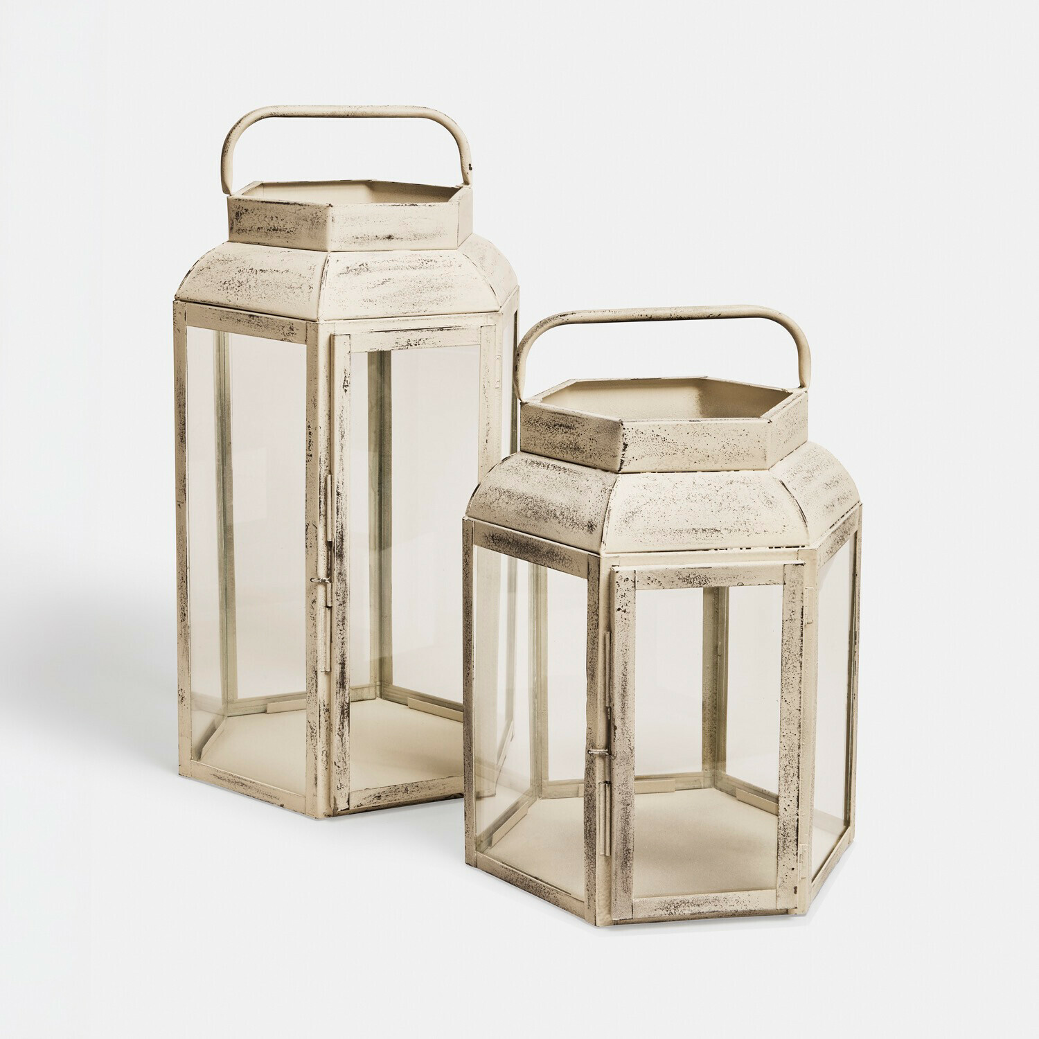 Coppia di lanterne Luviano