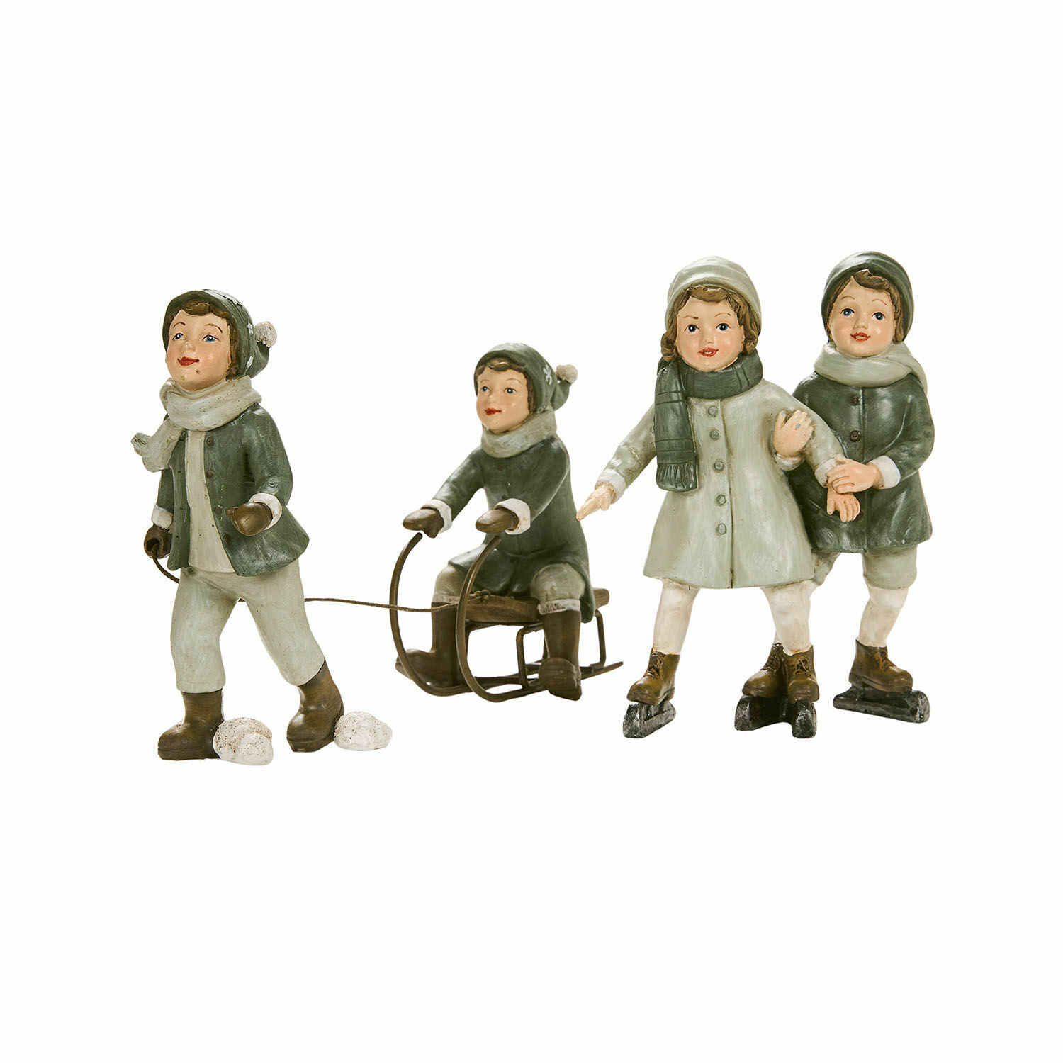 verde Set di statuine di bambini con abbigliamento invernale verde che giocano con slitta e pattini