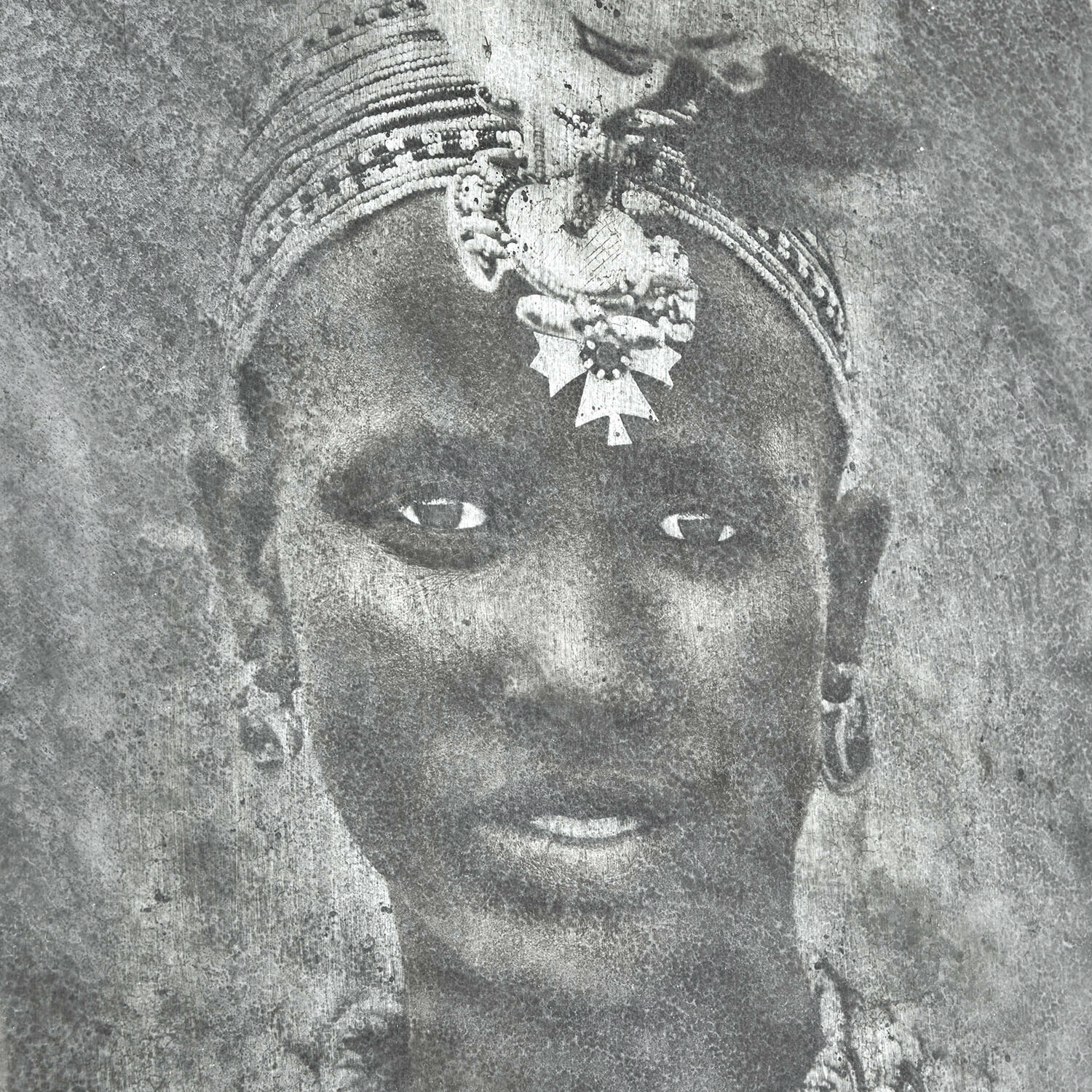 Specchio decorato Rashira