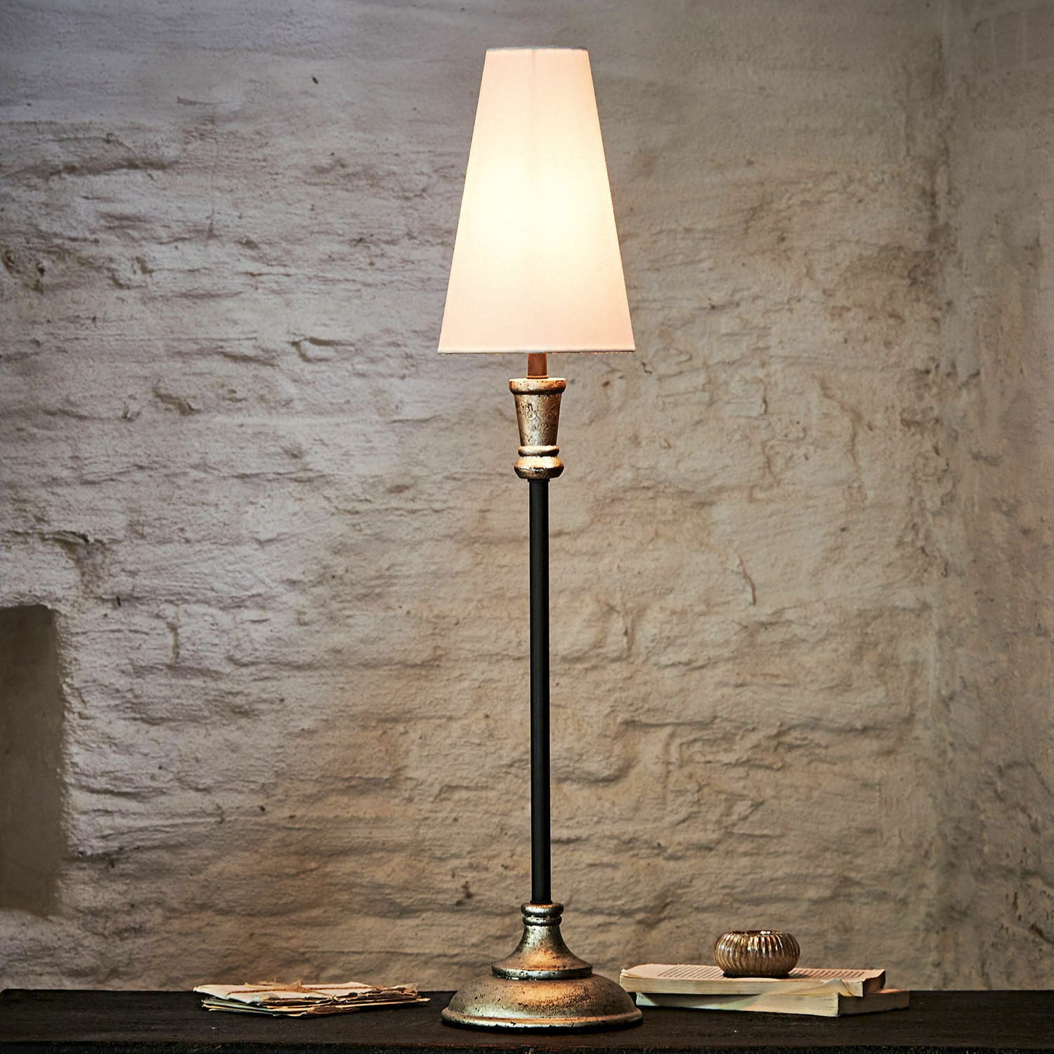 Coppia di lampade da tavolo Obsonville