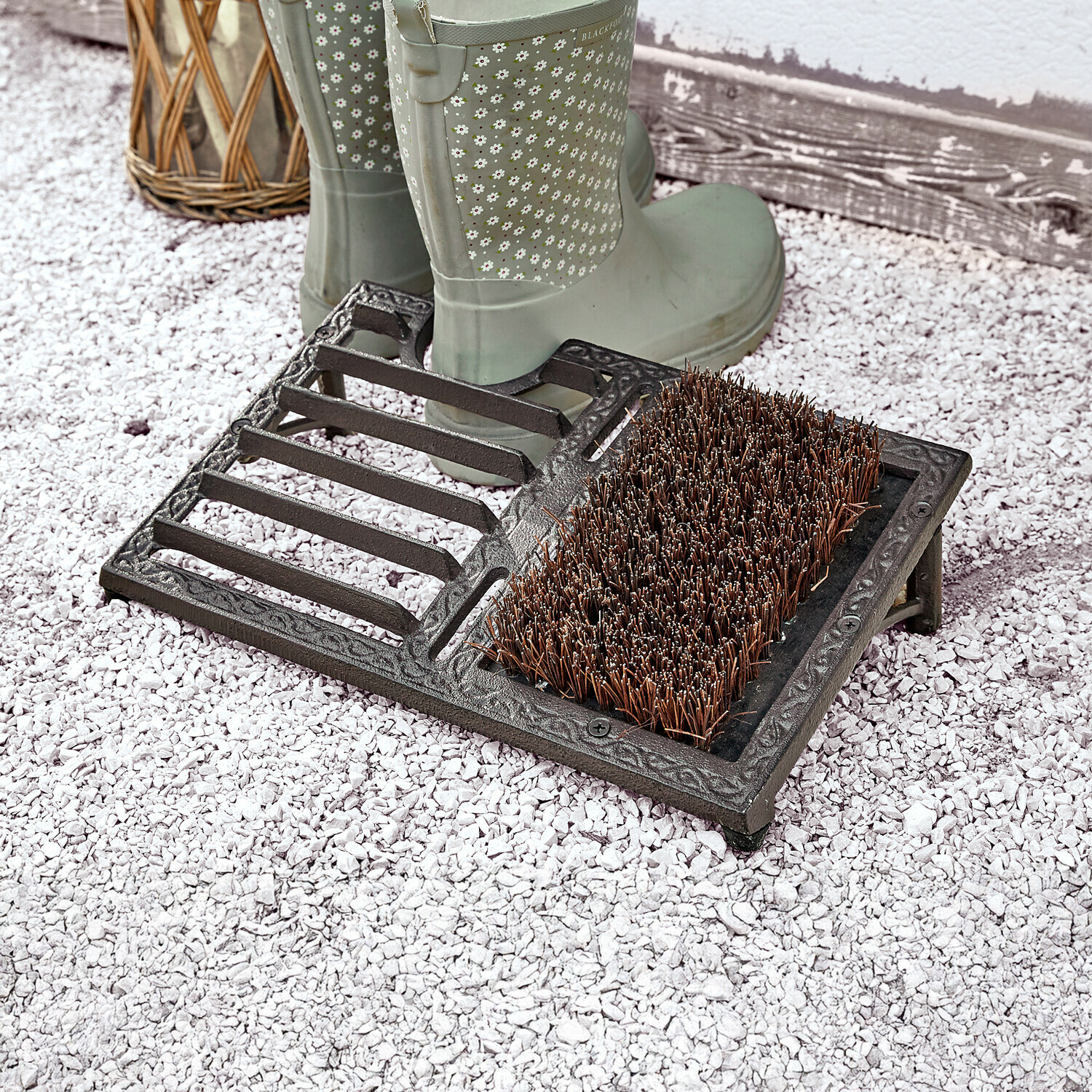 Raschietto per scarpe Boitron Pulitore per scarpe in ghisa nera con spazzola rigida e supporto per stivali su ghiaia