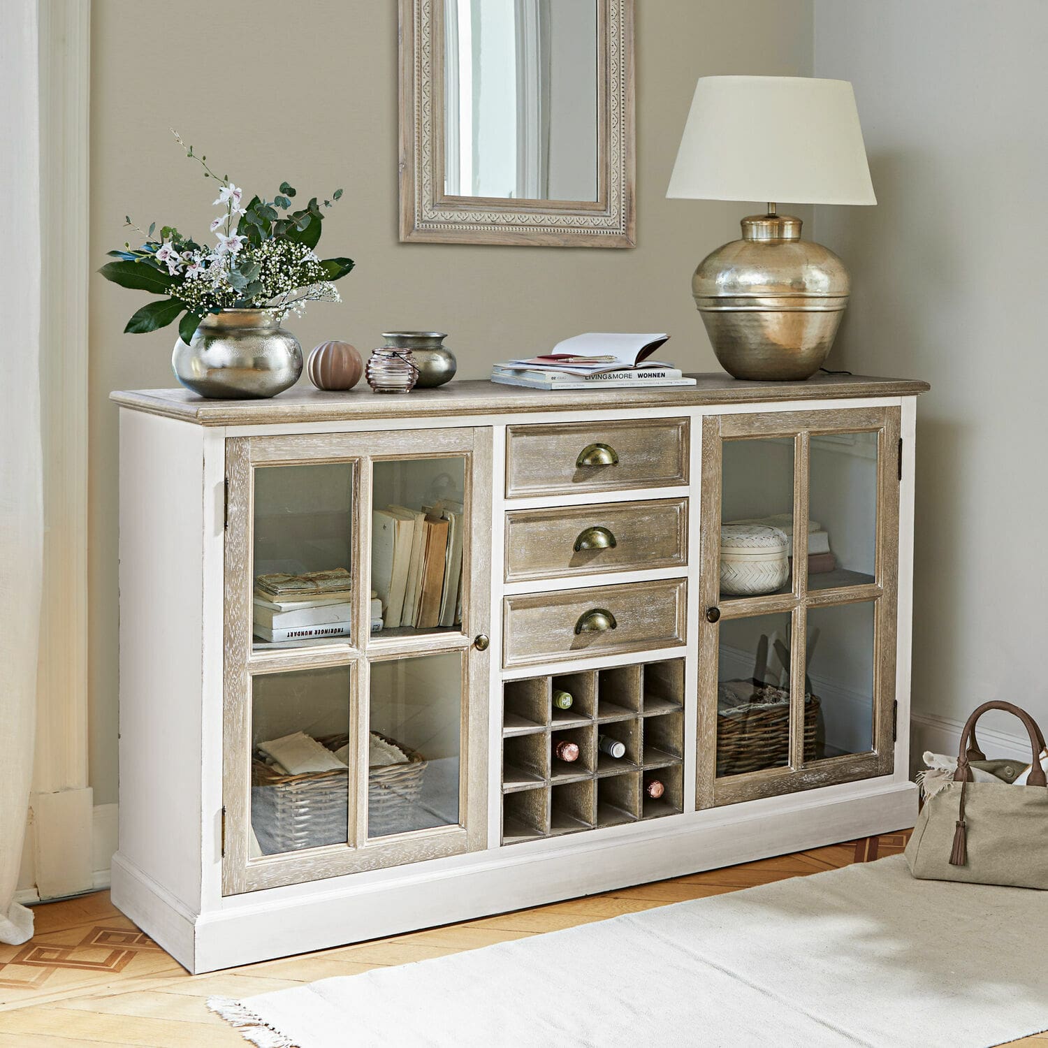 Comò Magoffin Madia in legno bianco e naturale con cassetti e portabottiglie per soggiorno