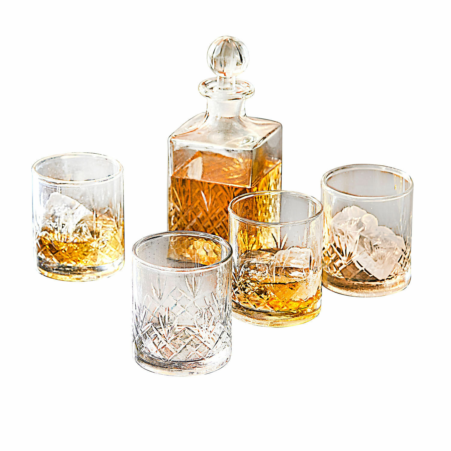 Set di 4 bicchieri con caraffa Kerrington Set di caraffa e quattro bicchieri in cristallo con whisky e ghiaccio, vetro trasparente inciso