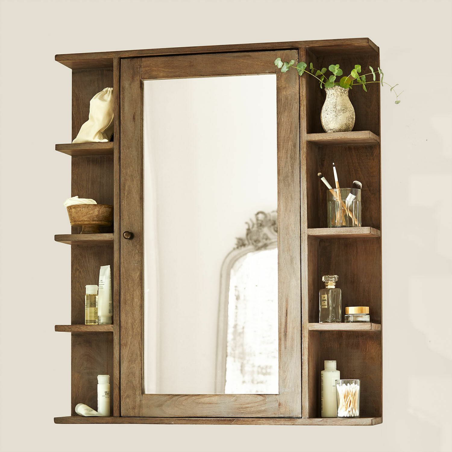 Mobile con specchio Greenhaven Mobile bagno in legno con specchio e ripiani per cosmetici in colore legno naturale