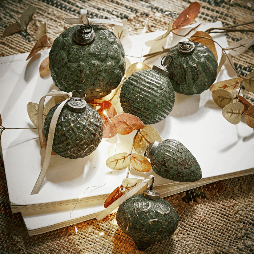 Set di 6 decorazioni natalizie verdi Moriches con texture e nastri per decorazioni festive