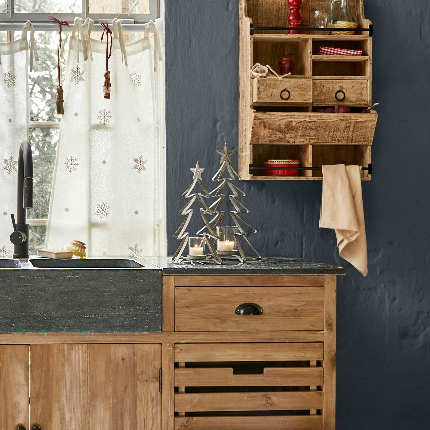 Coppia di portalumini Thalira