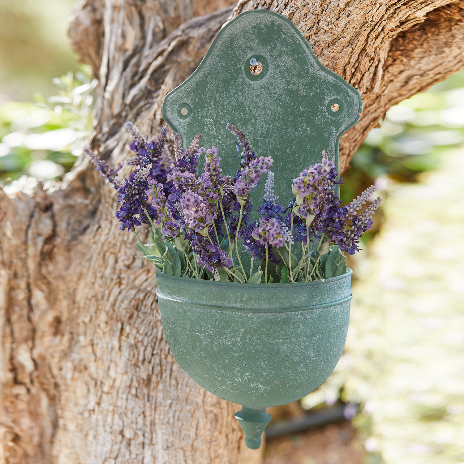 Fontana portavasi Sedan Fioriera da parete in metallo verde con fiori di lavanda viola per decorazione da giardino