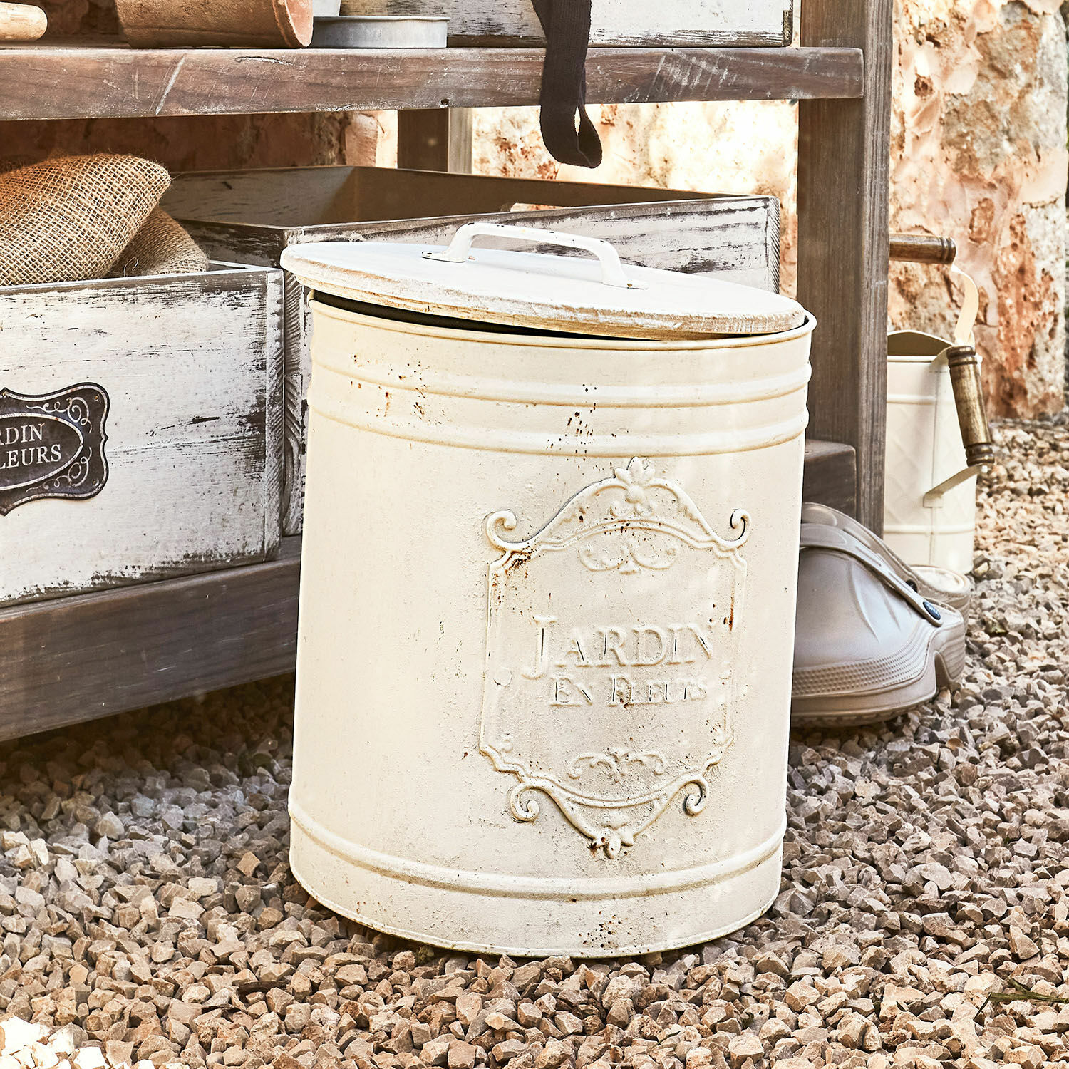 Pattumiera Towson Contenitore da giardino in metallo crema con scritta Jardin, decorativo e funzionale