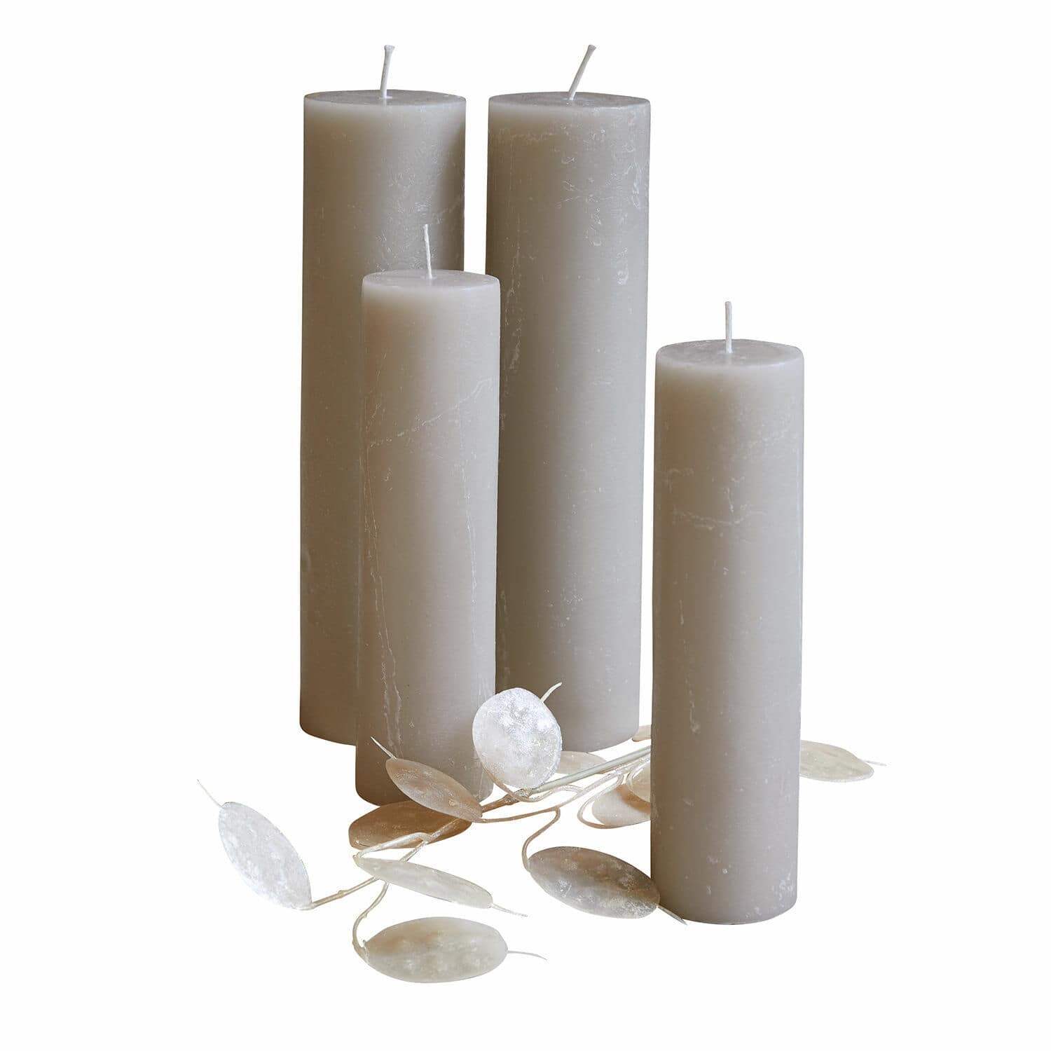 Set di 4 candele Avinal Set di quattro candele grigie in cera con foglie naturali per decorazione d'interni