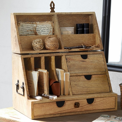 Scatola in legno con scomparti e cassetti per conservare documenti e accessori da scrivania