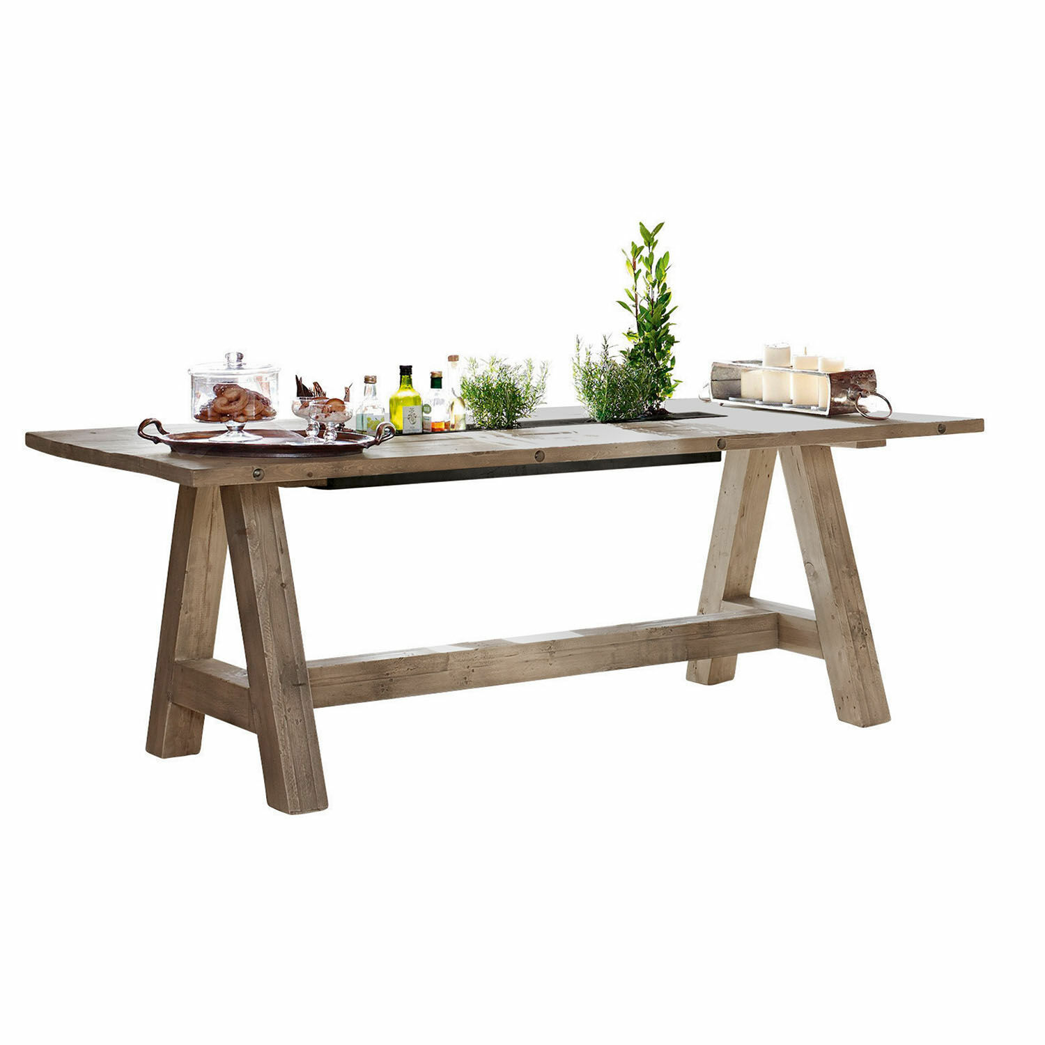 Tavolo Berrien Tavolo da pranzo in legno colore naturale con piante decorative e candele sul piano