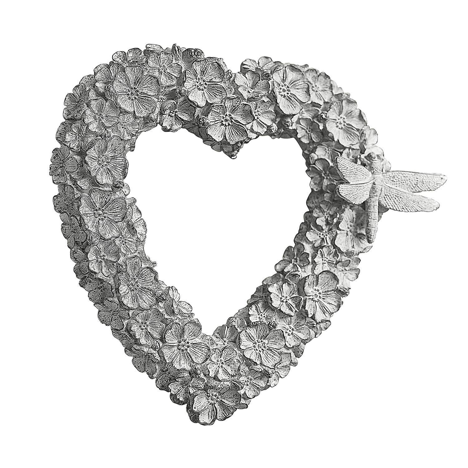 Ghirlanda Corvelique Cuore decorativo di fiori con libellula argentata, ornamento per casa e giardino