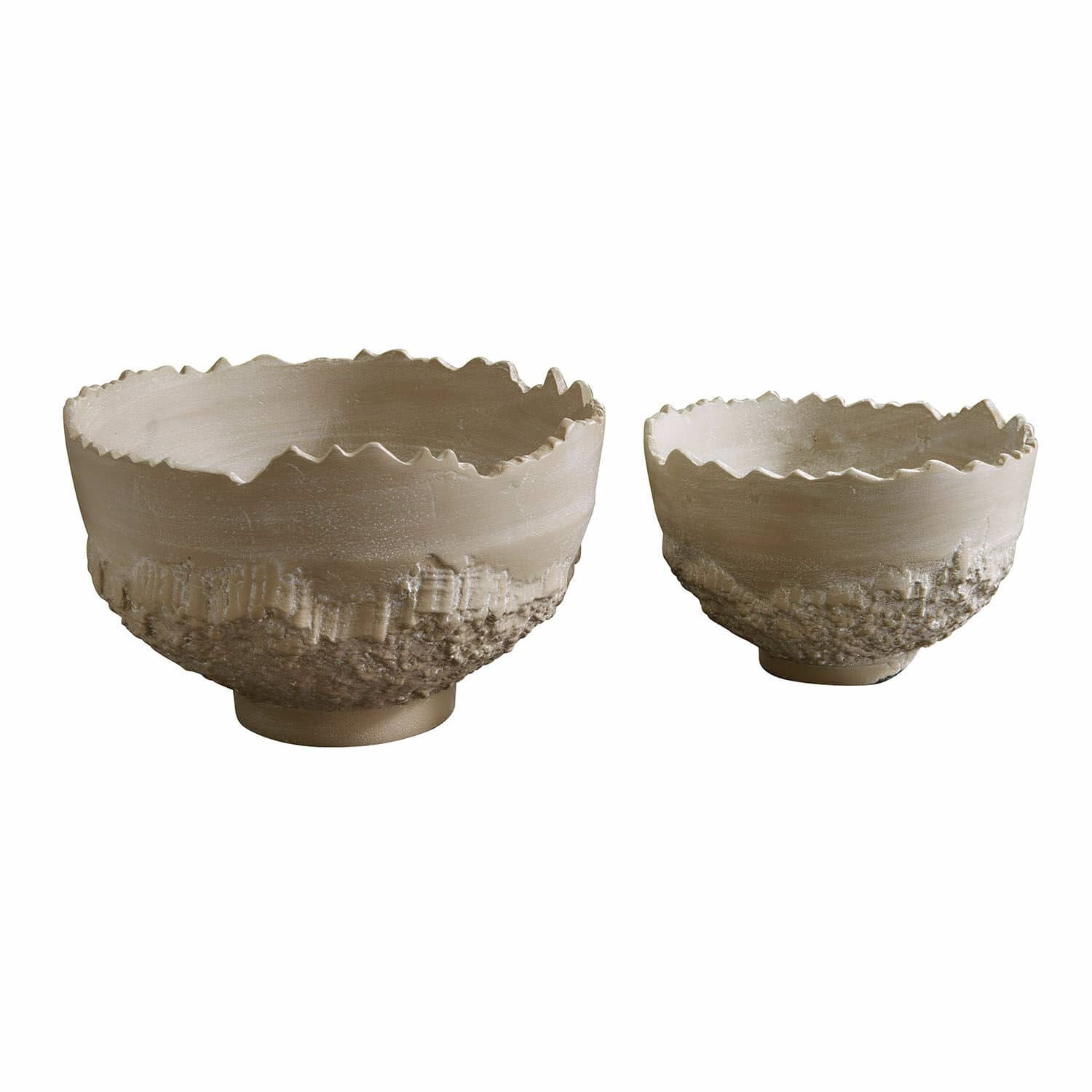 Coppia di ciotole Alvendra Set di due ciotole in ceramica beige con texture ruvida e bordo ondulato, decorazione per la casa