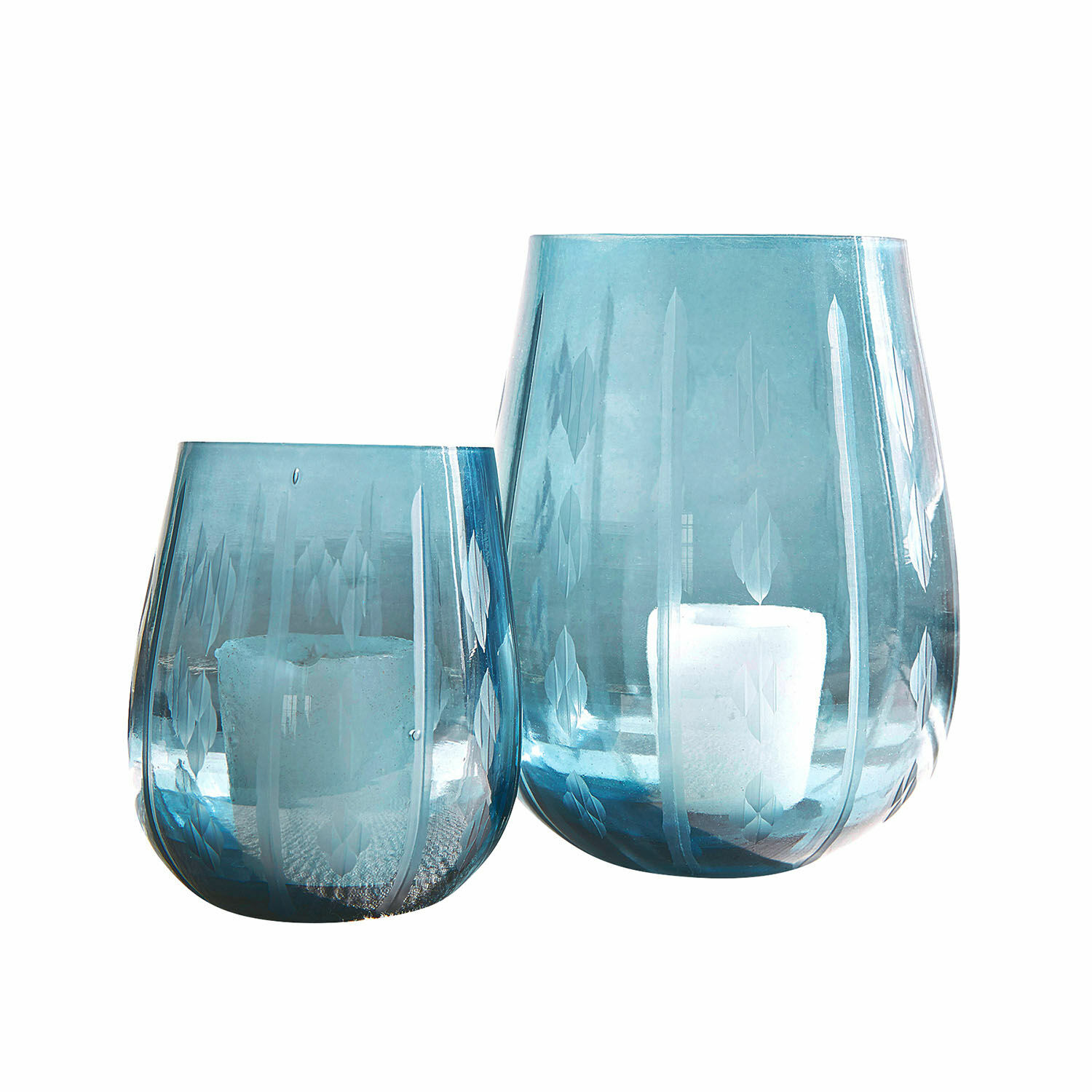 Coppia di portacandele Danisar Due portacandele in vetro blu con motivo inciso a foglia, decorazione per interni