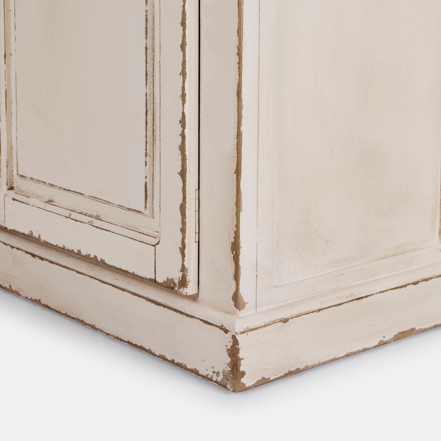 Credenza Lévraine