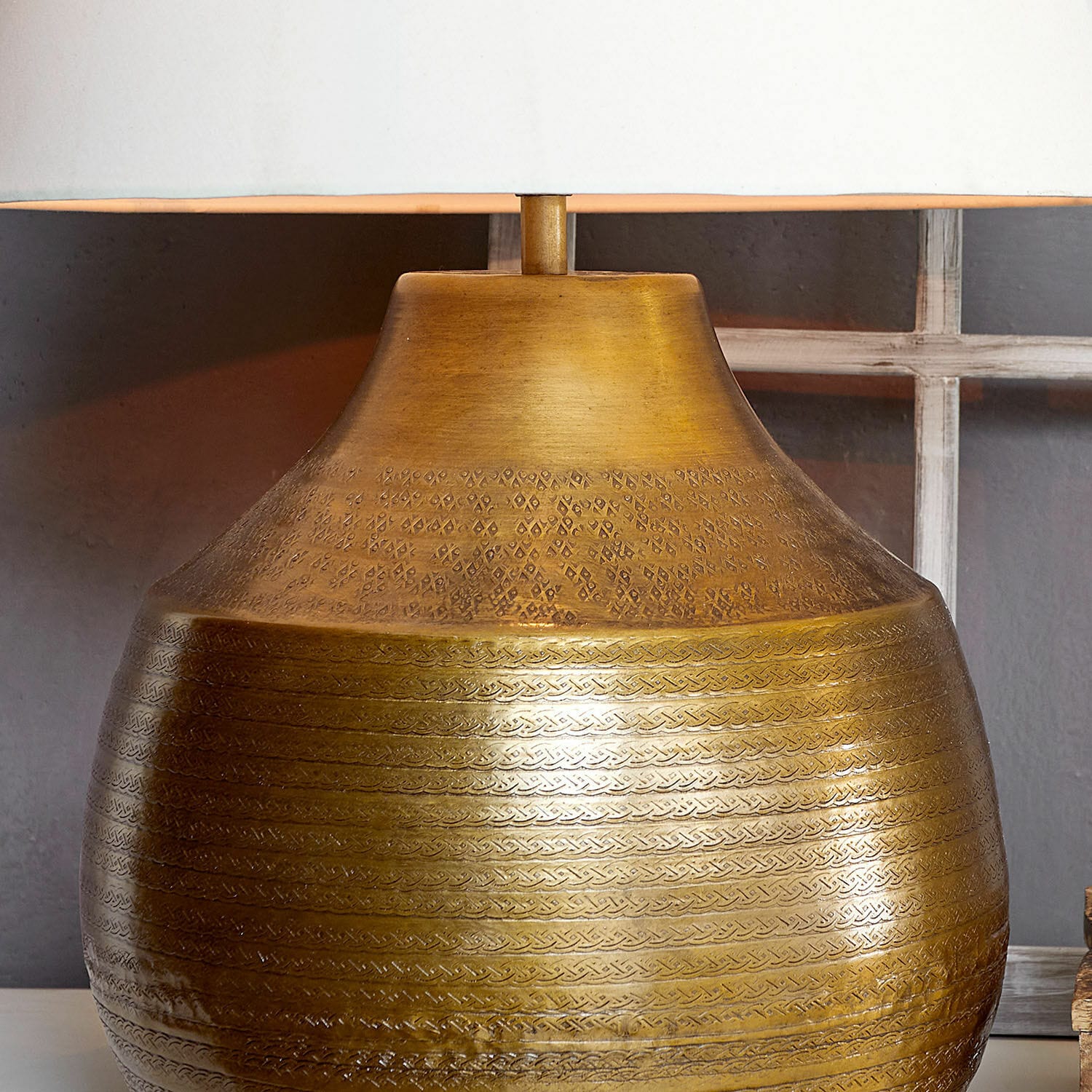 Lampada da tavolo Saamira