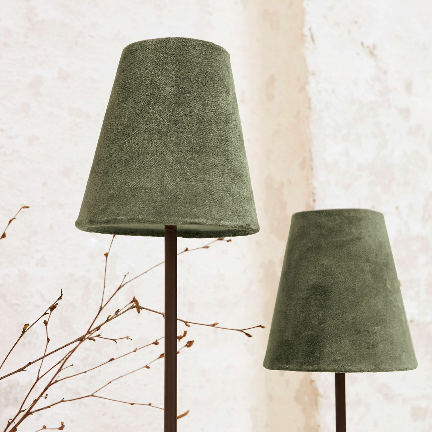Coppia di lampade a stelo Tacoma