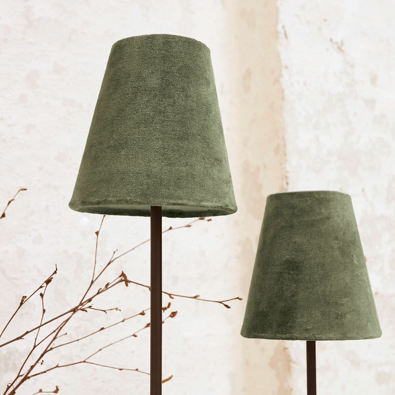 Coppia di lampade a stelo Tacoma