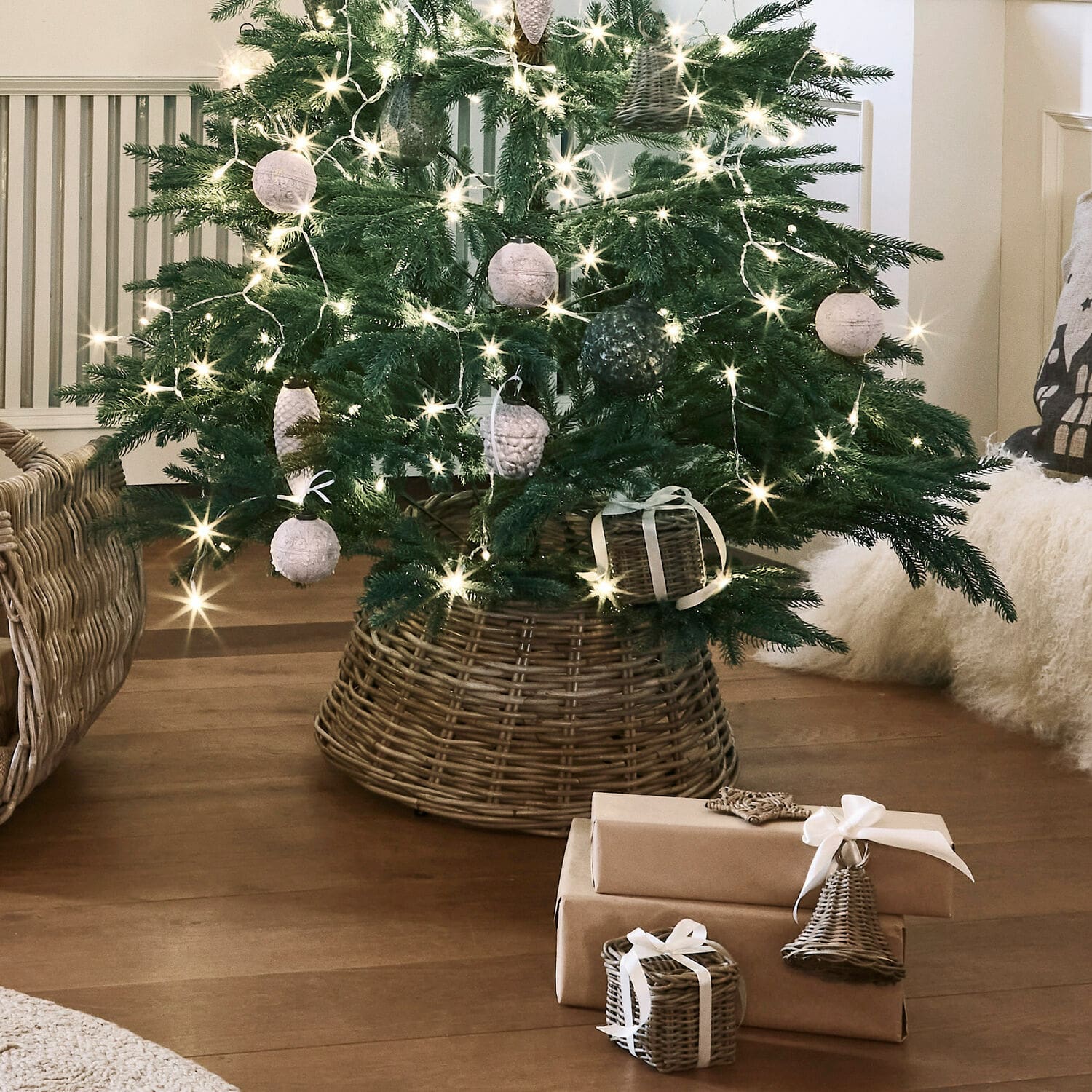 Base decorativa per albero di Natale Kiente