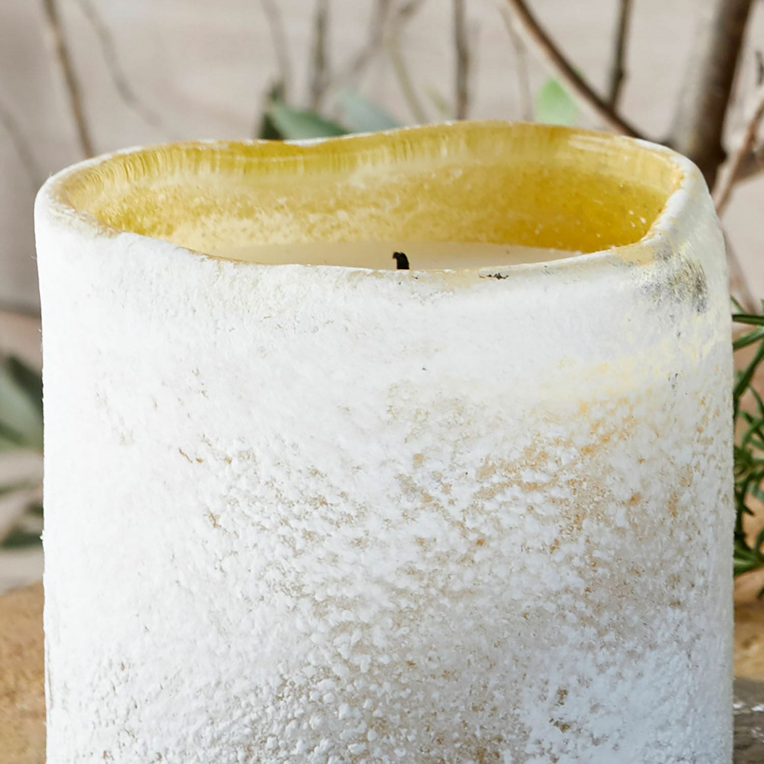 Coppia di portacandele con candele Caladia
