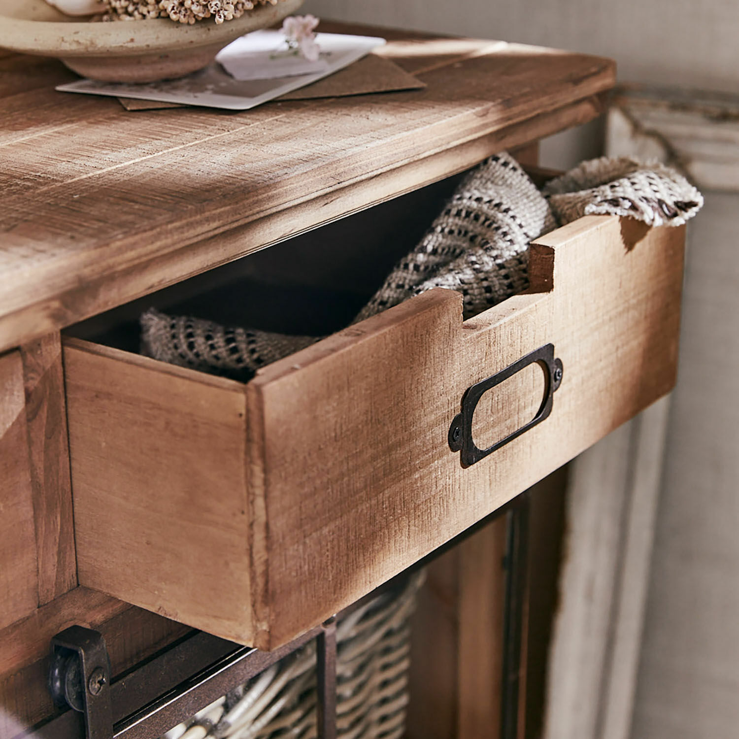 Credenza bassa Finegand